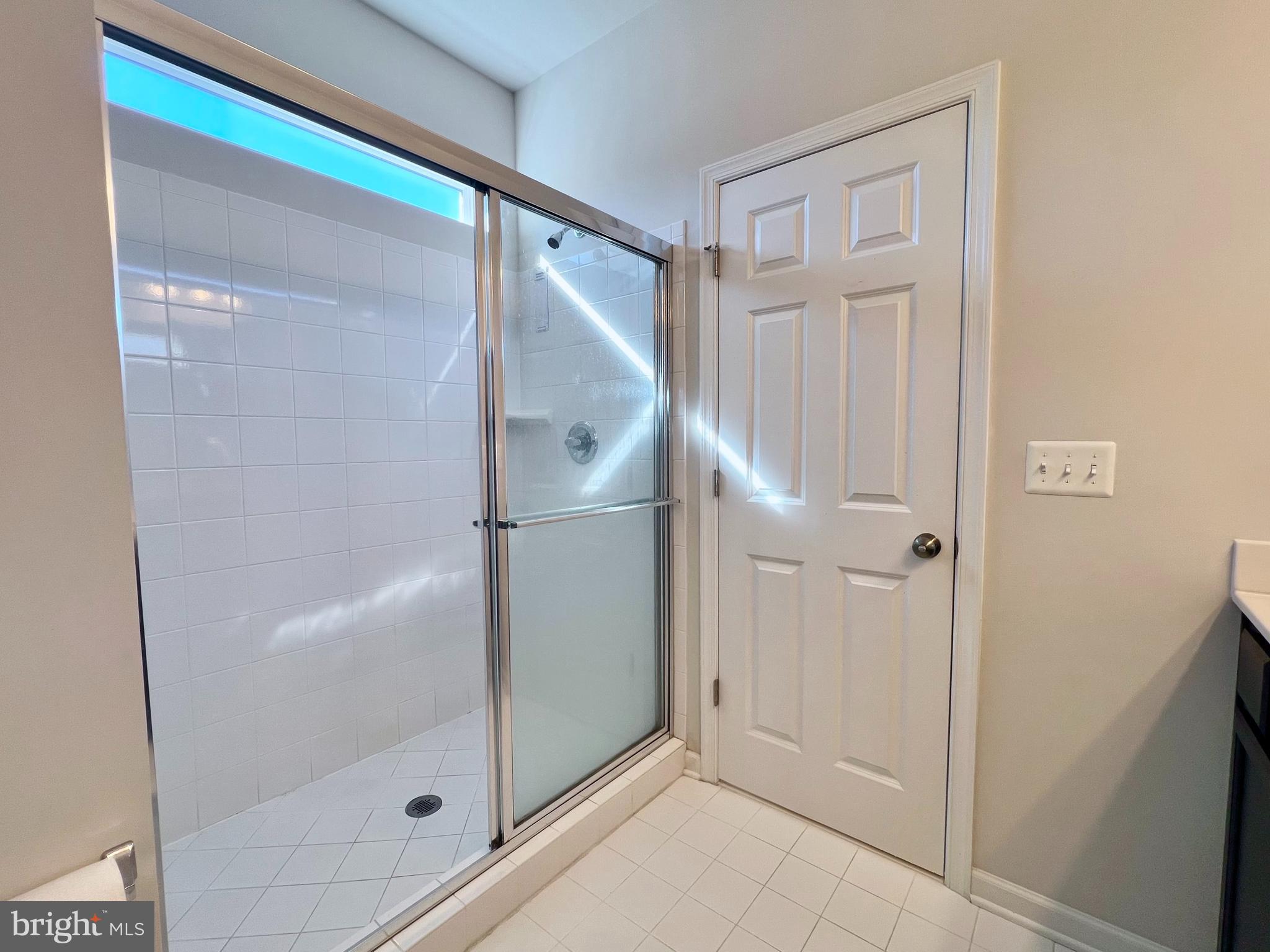 LIBERTY - Residential Lease