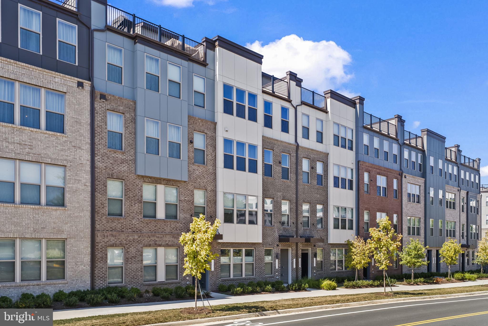 DULLES TECHNOLOGY - Residential Lease