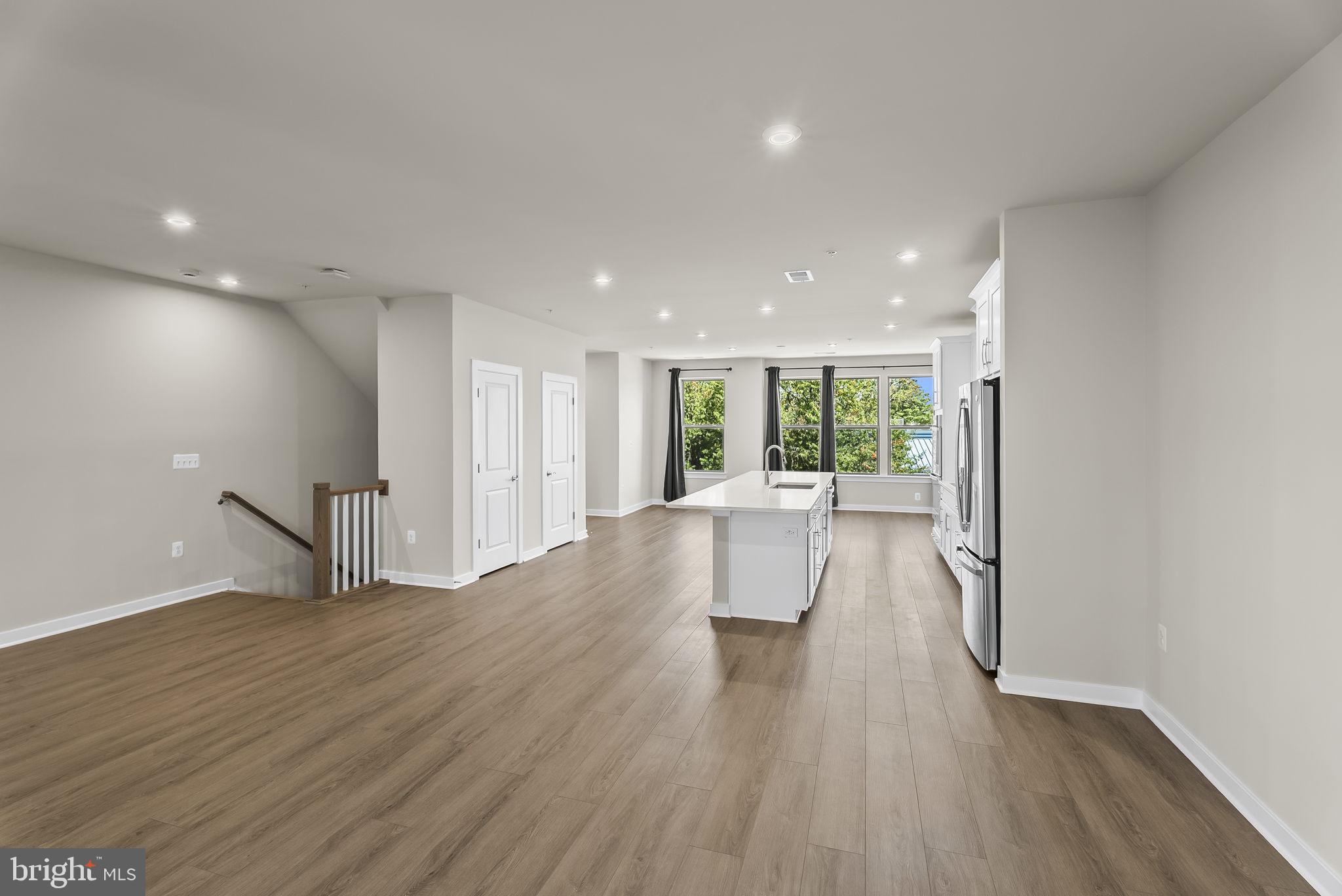 DULLES TECHNOLOGY - Residential Lease