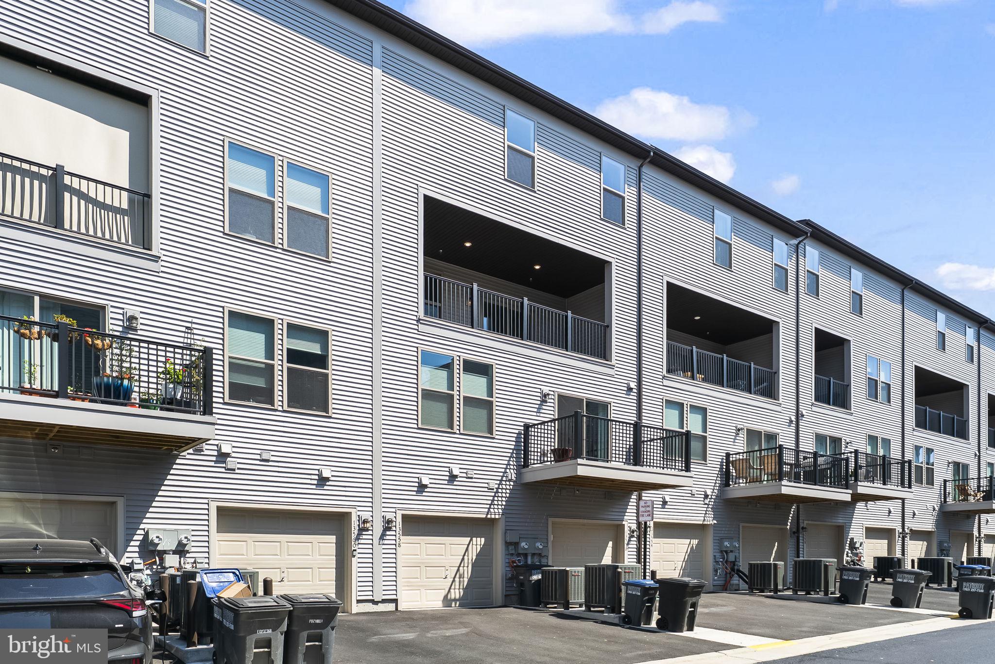 DULLES TECHNOLOGY - Residential Lease