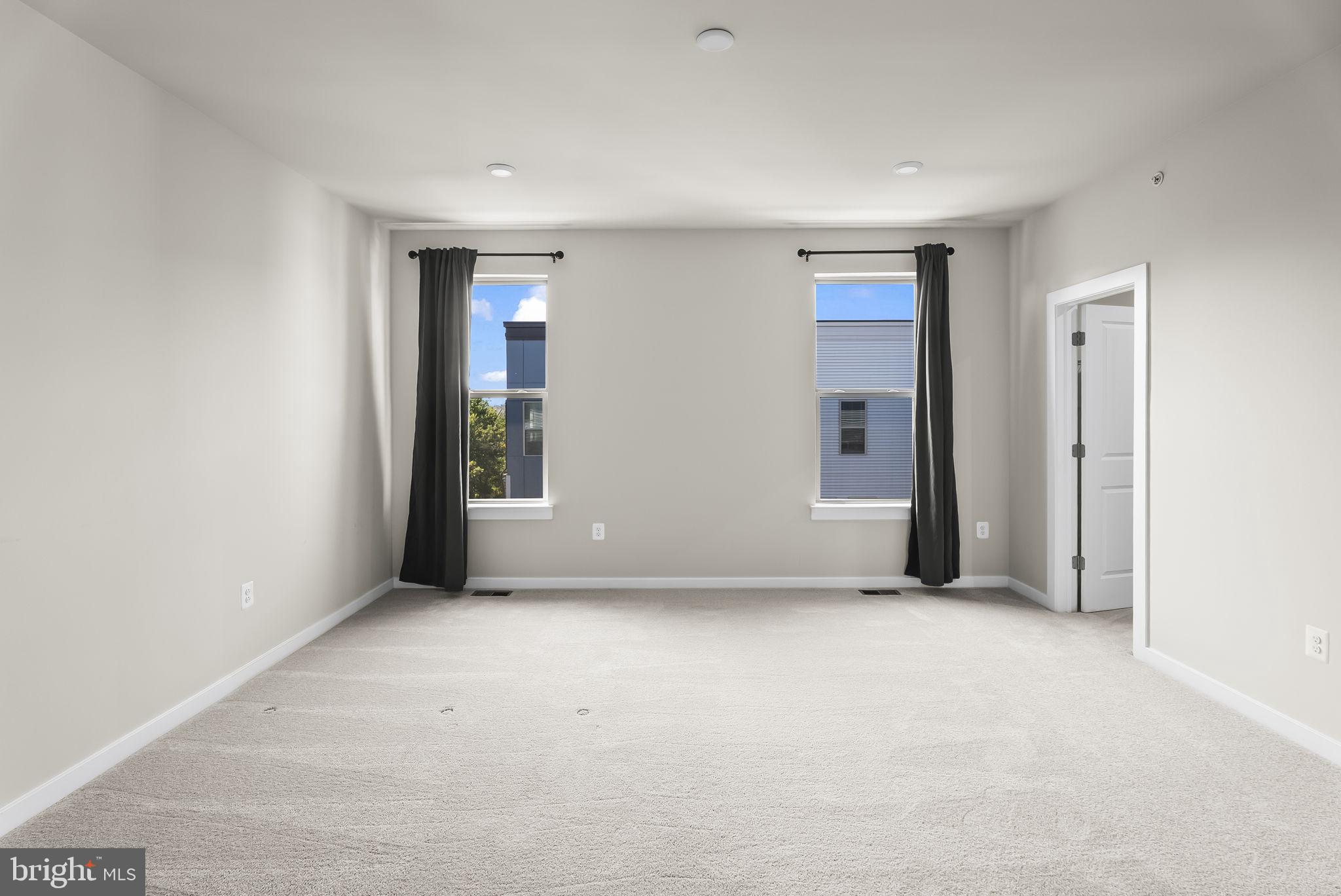 DULLES TECHNOLOGY - Residential Lease