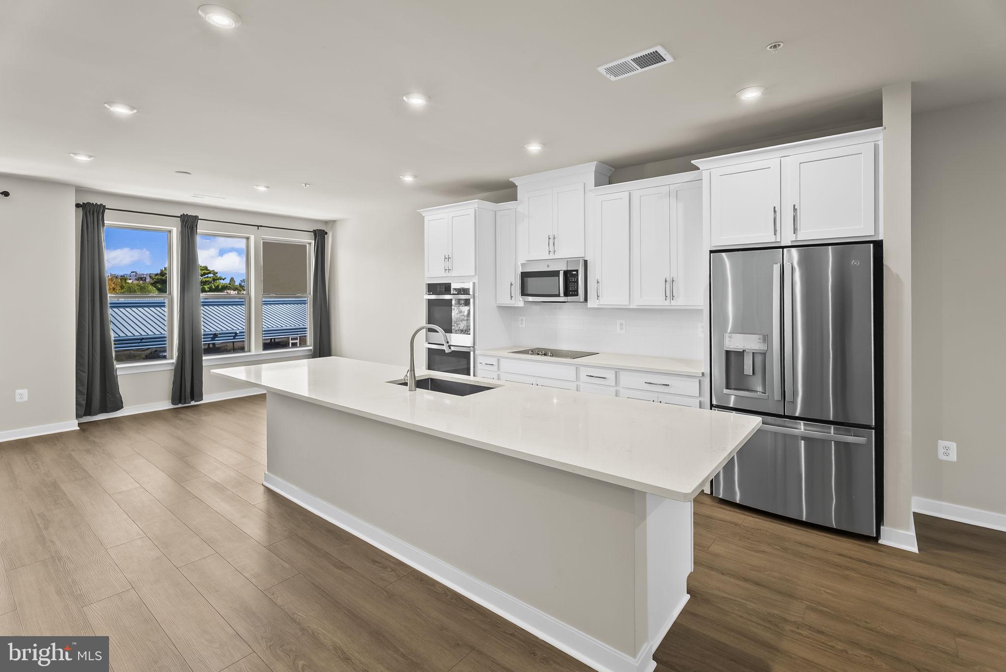 DULLES TECHNOLOGY - Residential Lease