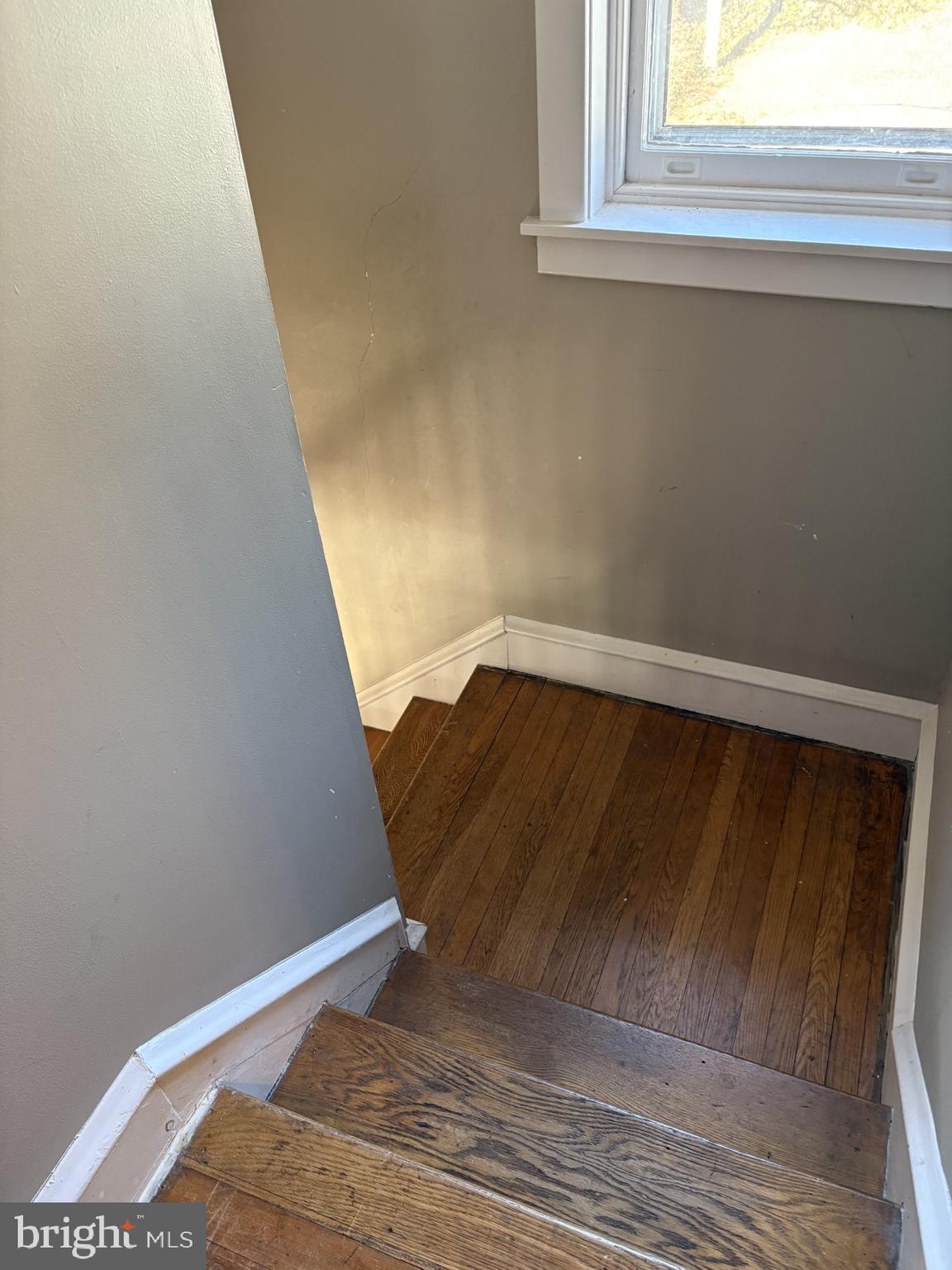 HILLCREST - Residential