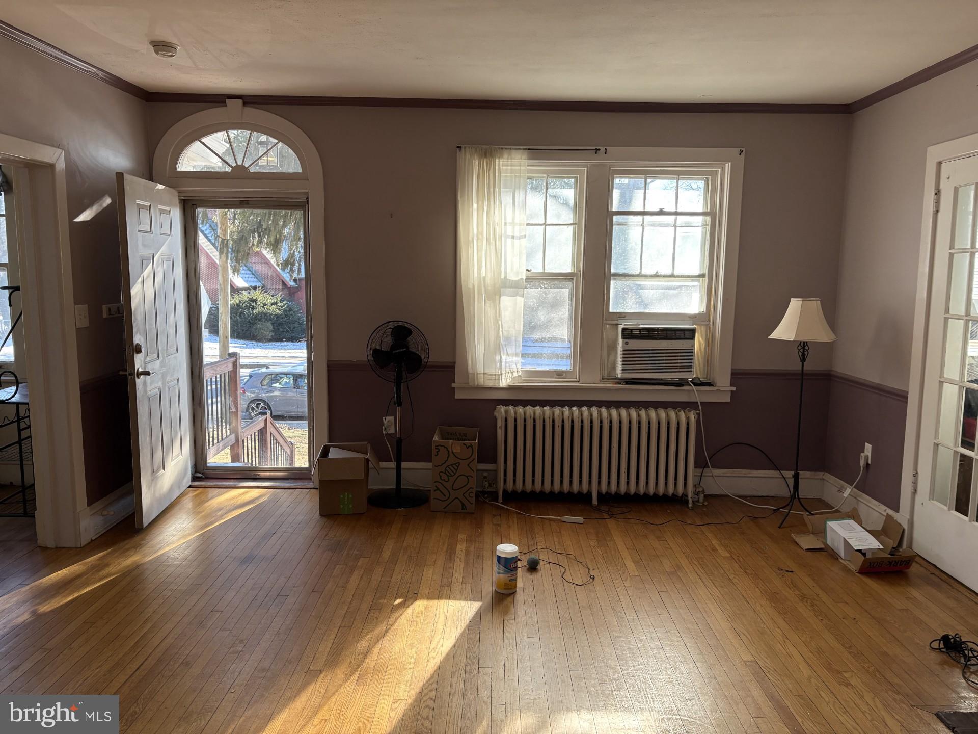 HILLCREST - Residential