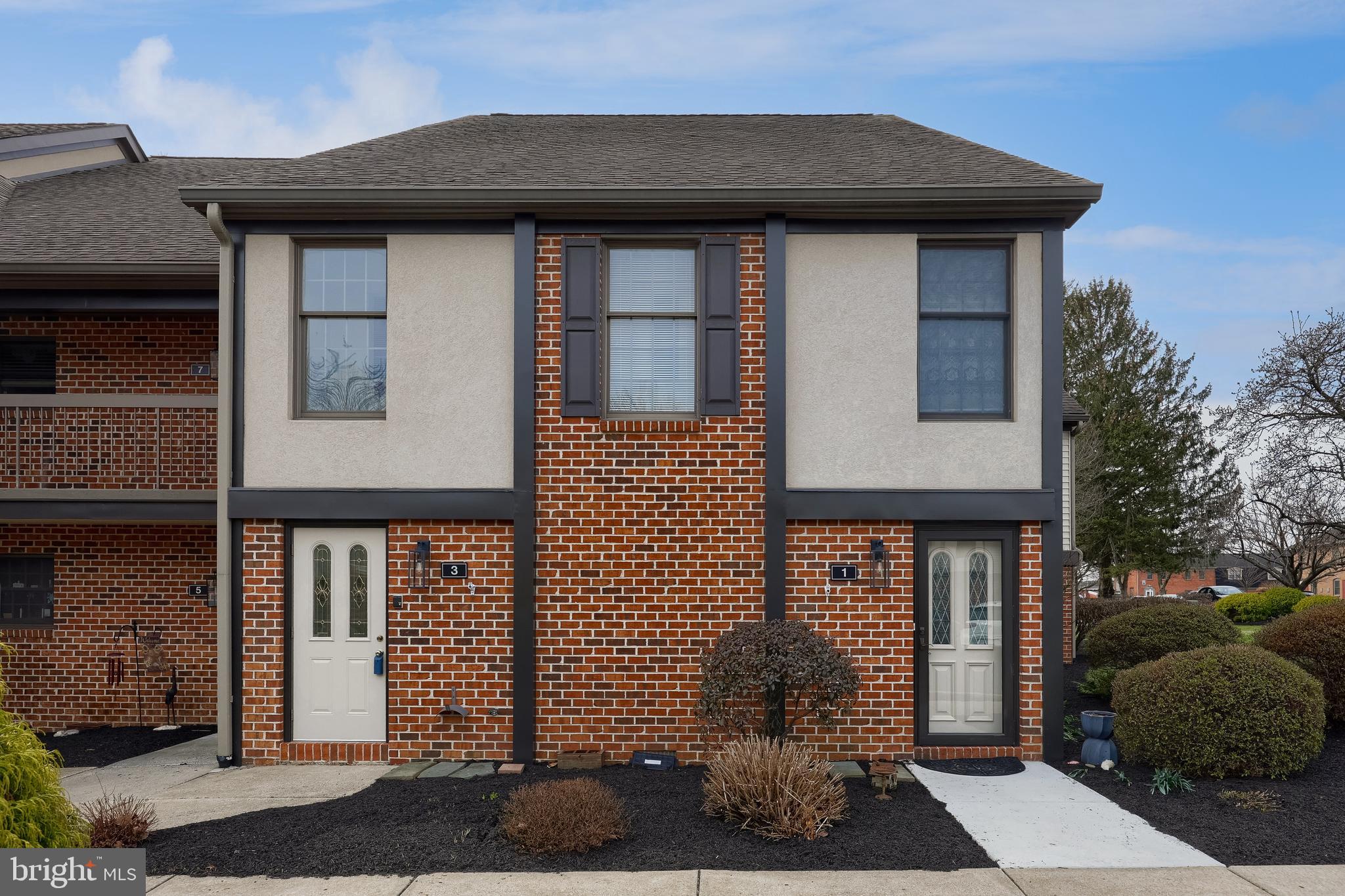 WINDSOR GARDENS - Residential