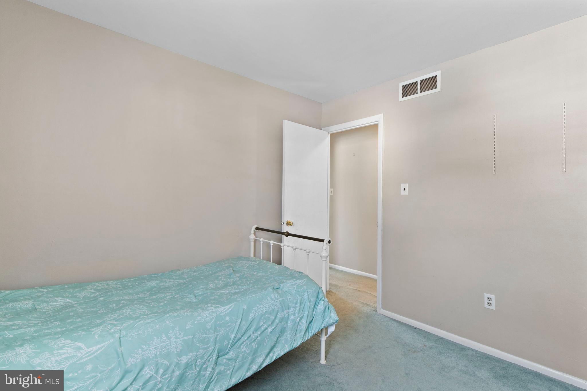 BRIGHT OAKS - Residential