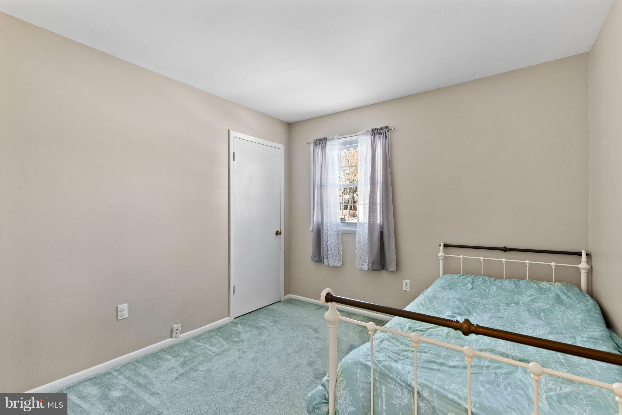 BRIGHT OAKS - Residential