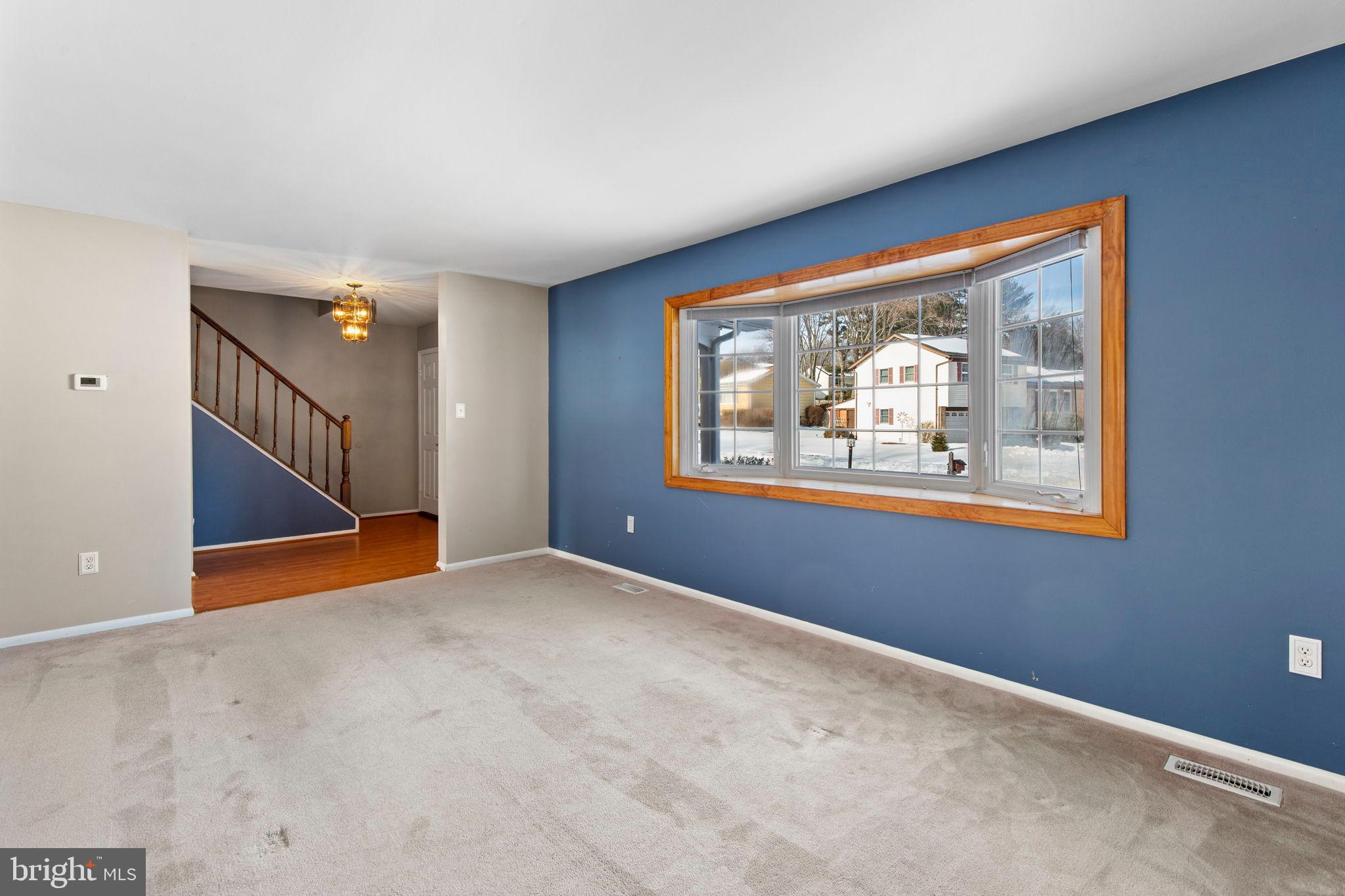 BRIGHT OAKS - Residential