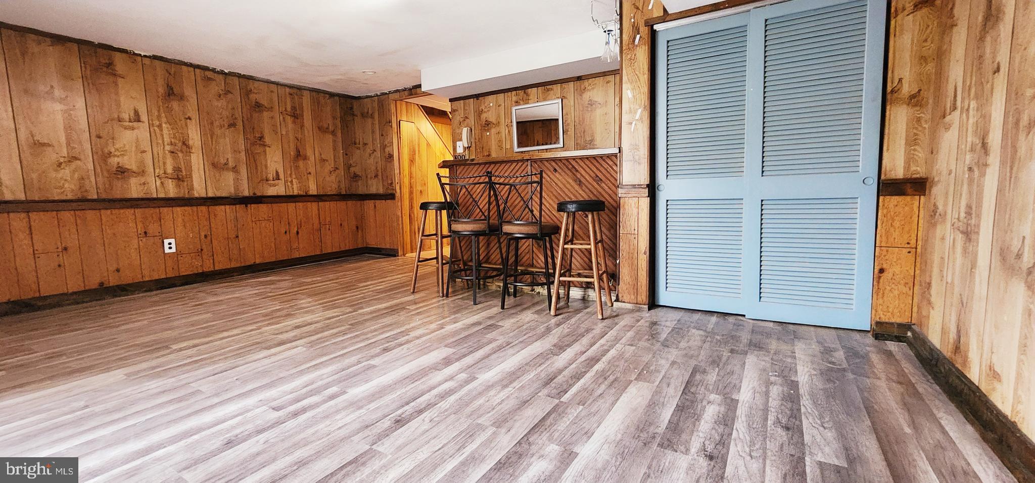 MILLBROOK - Residential