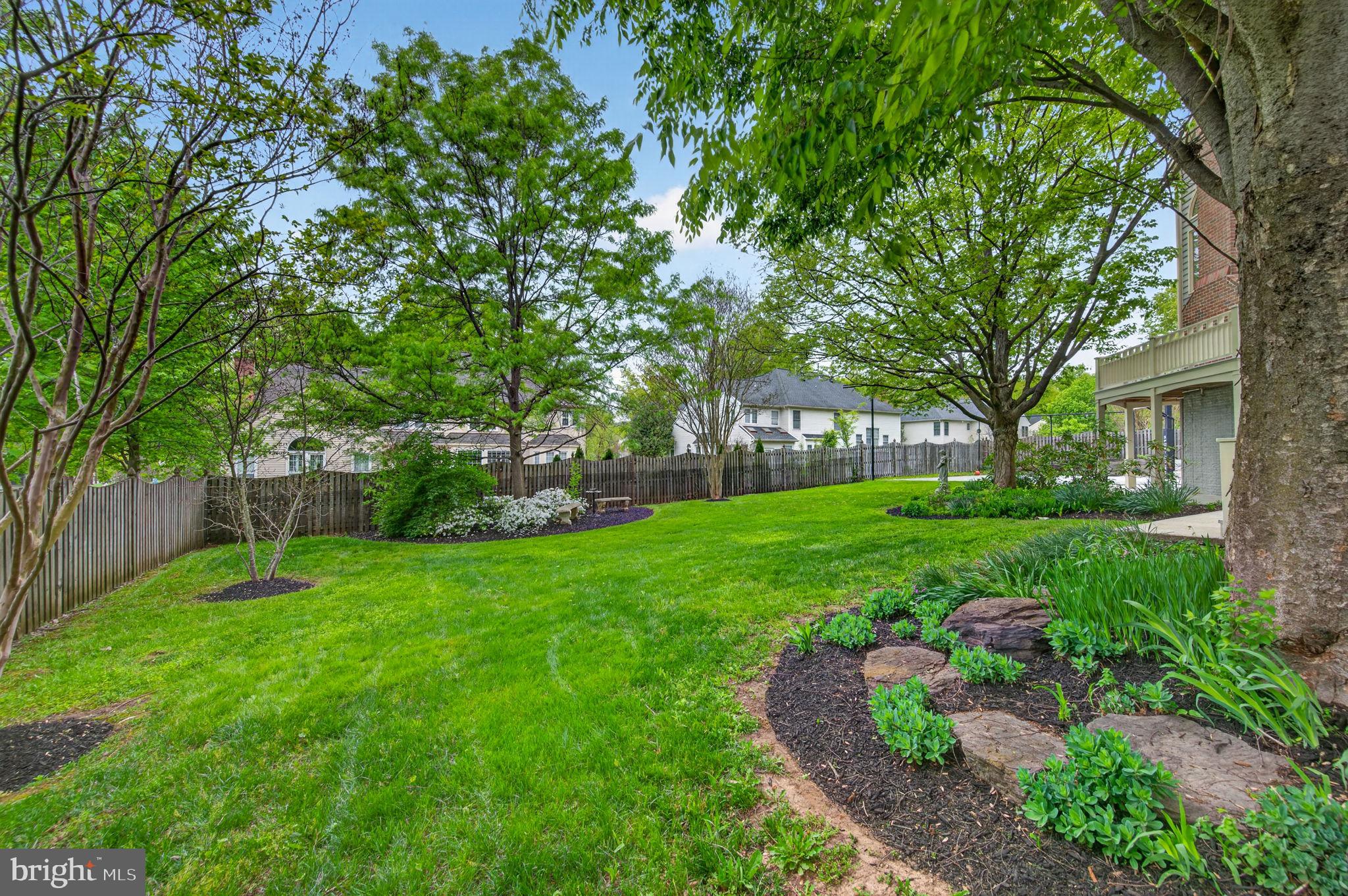 THE FIELDS AT SEMINARY II - Residential