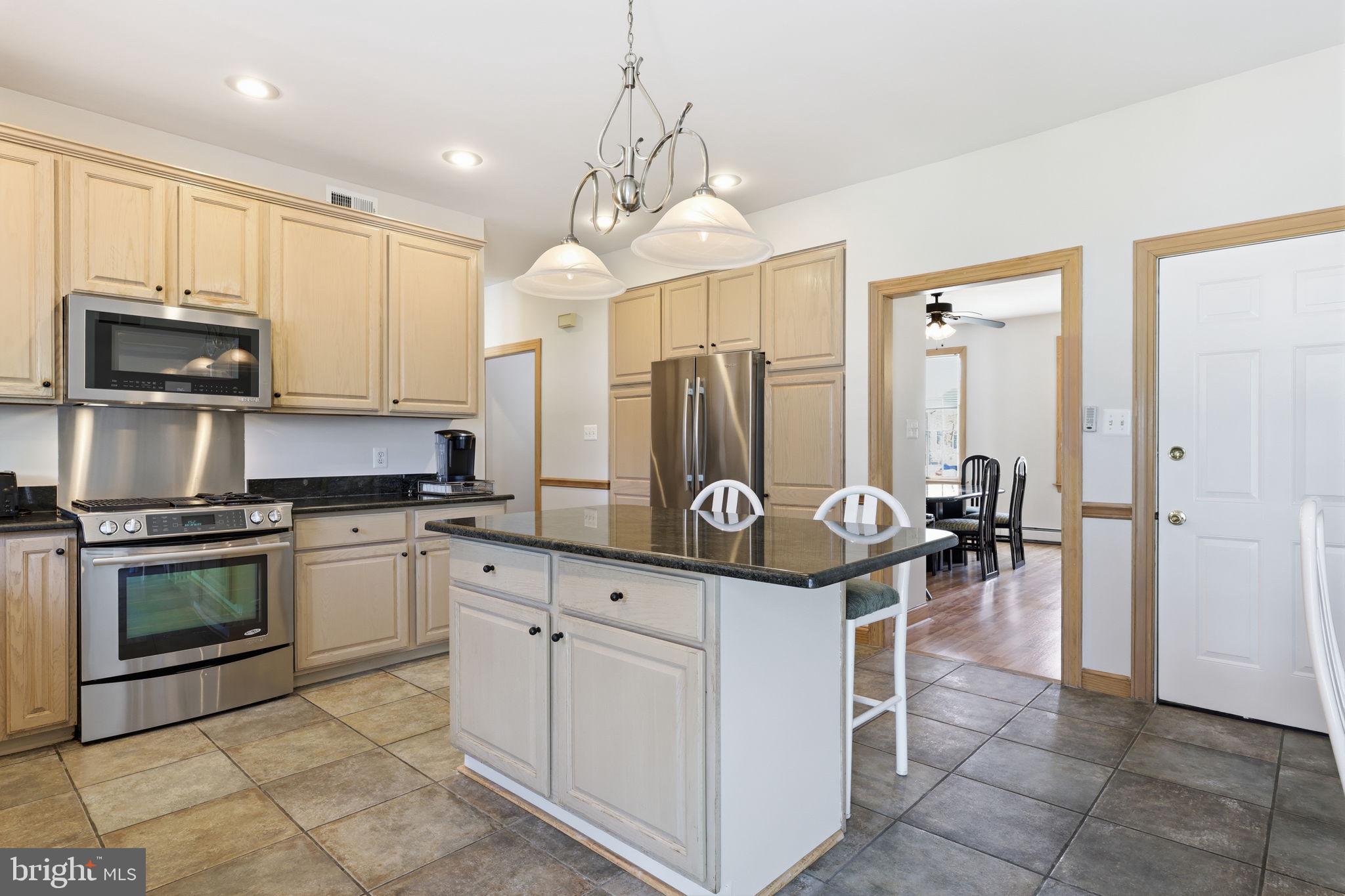 HIGHLAND FARMS - Residential