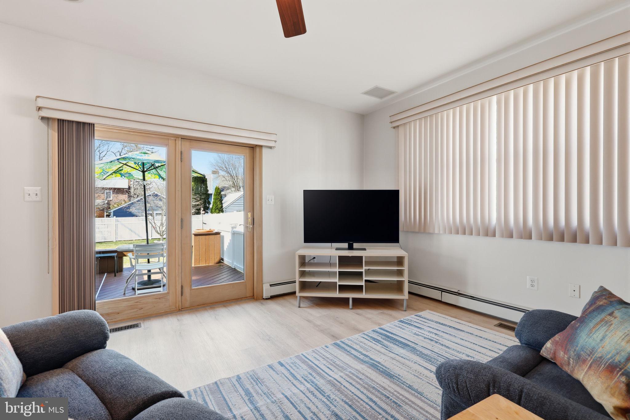 HIGHLAND FARMS - Residential