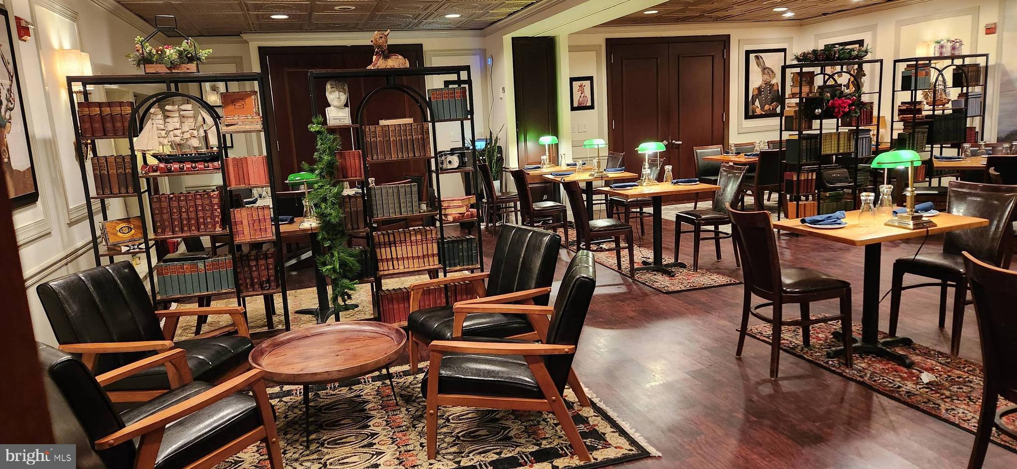 SOCIETY HILL - Commercial Sale