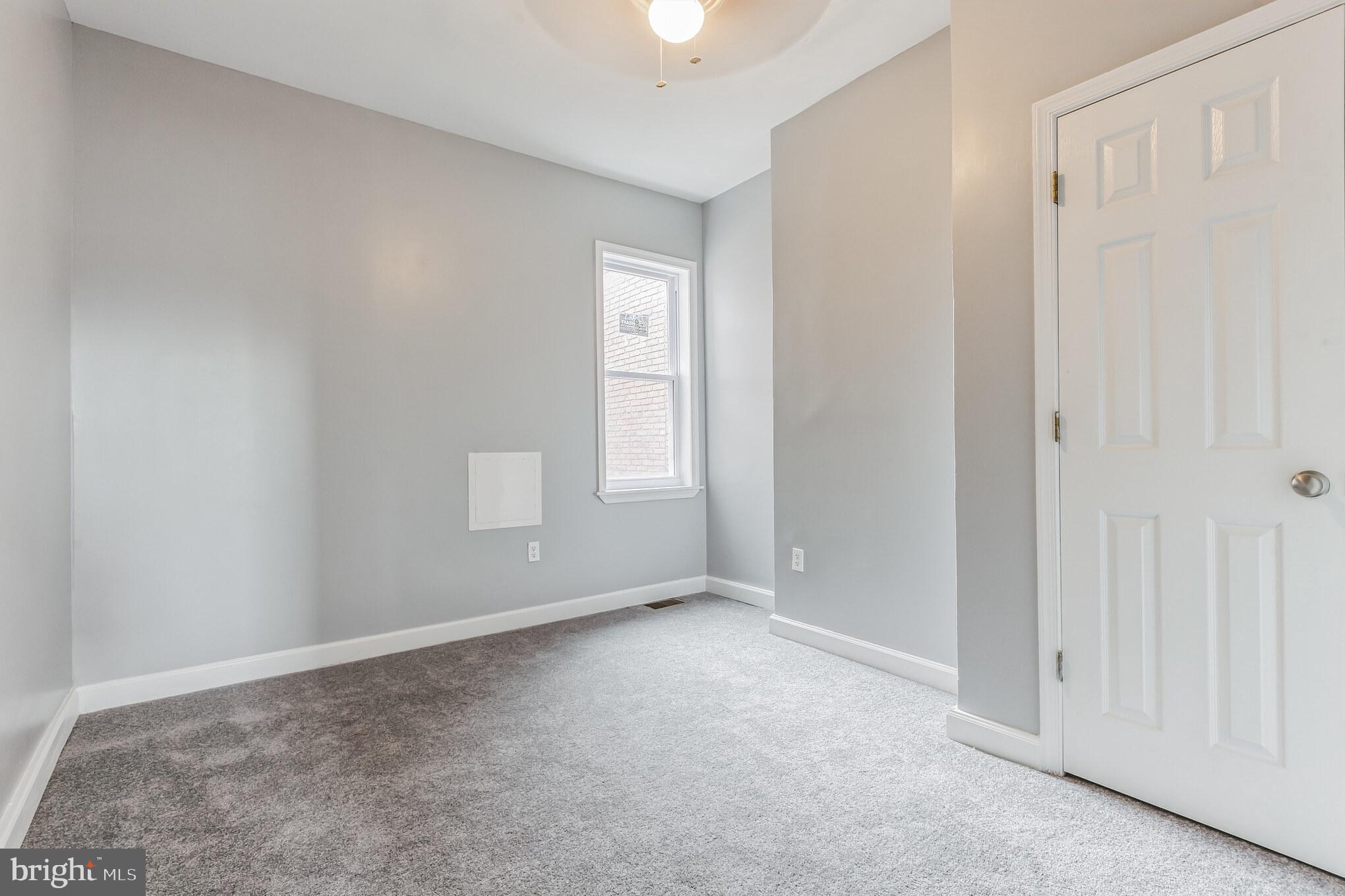 LEXINGTON - Residential Lease