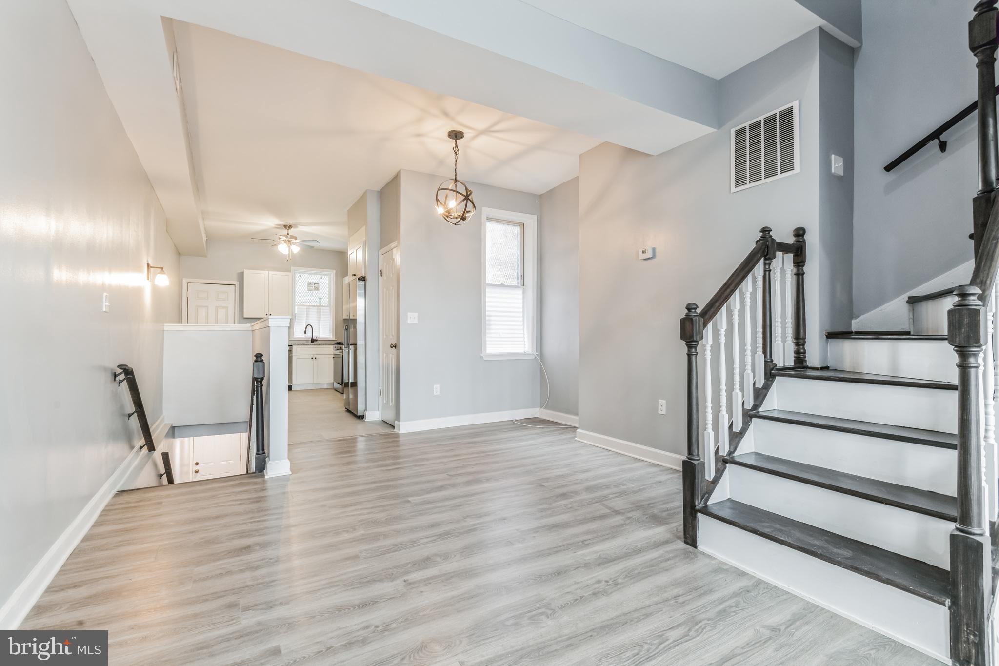 LEXINGTON - Residential Lease