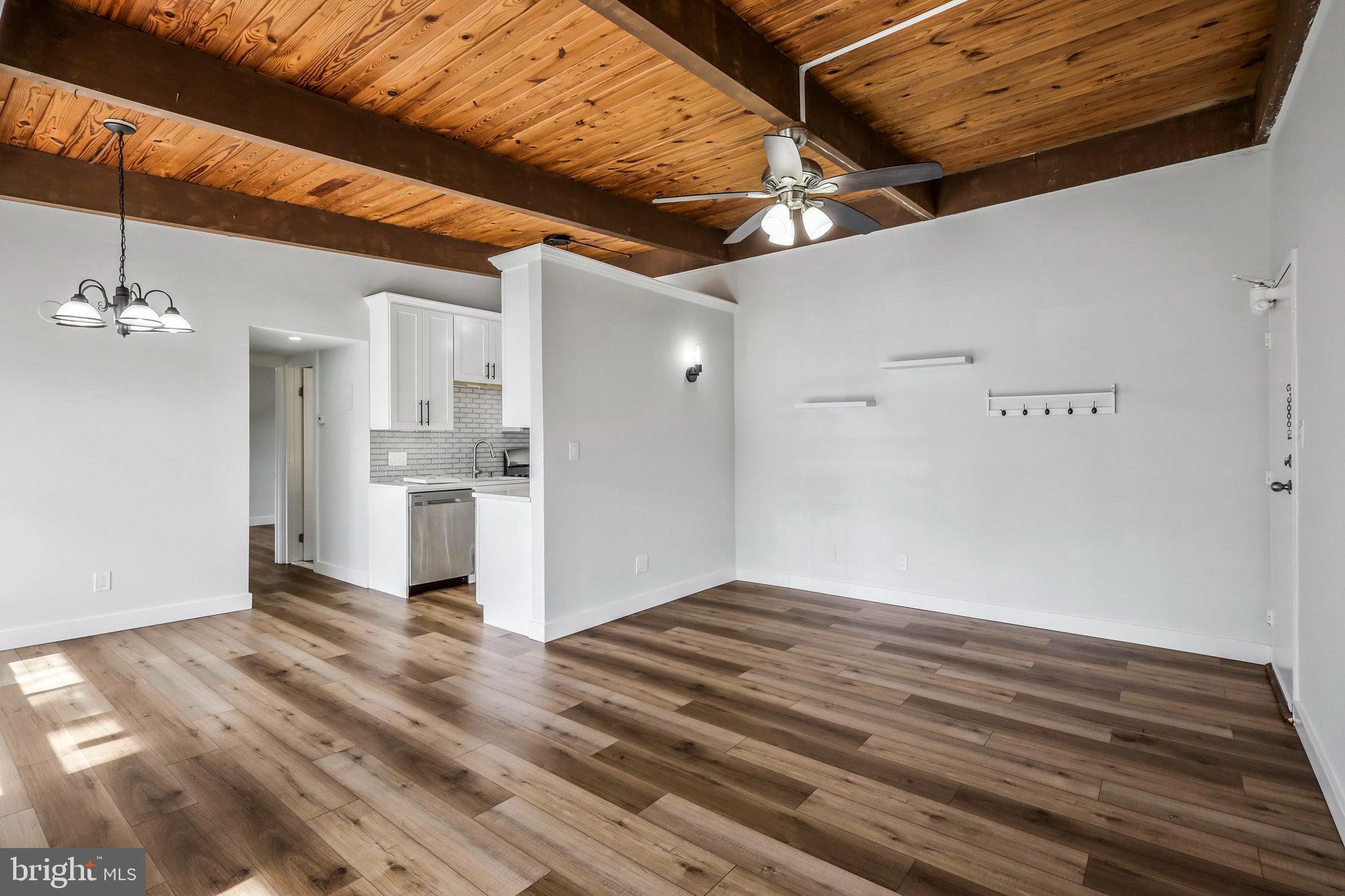 HERITAGE WOODS NORTH - Residential Lease