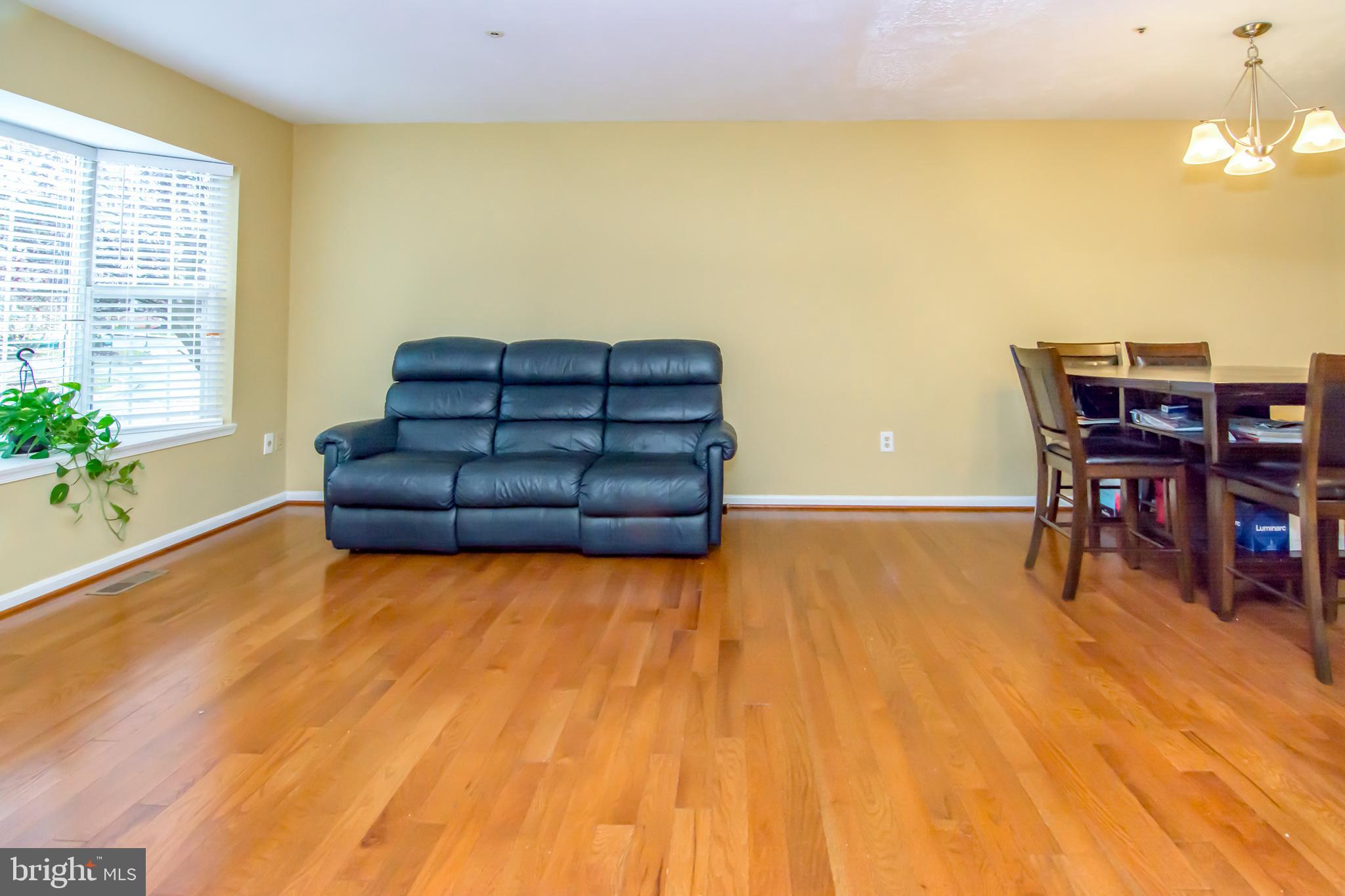 ROSEDALE ESTATES - Residential Lease