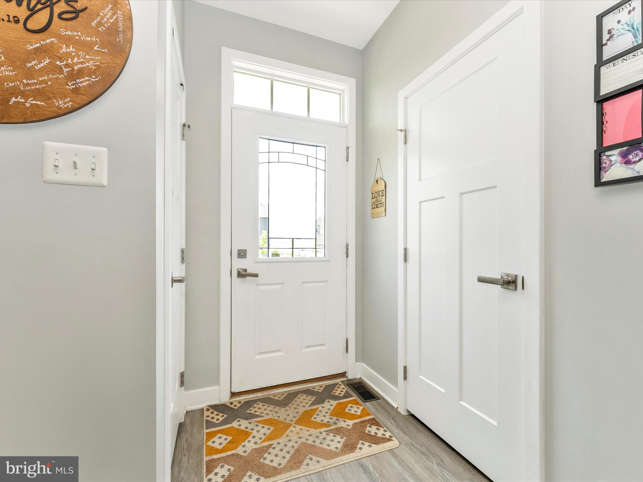 1297 VILLAGE GREEN WAY