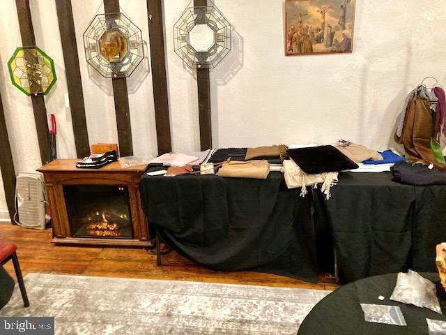 LITTLE ITALY - Commercial Sale