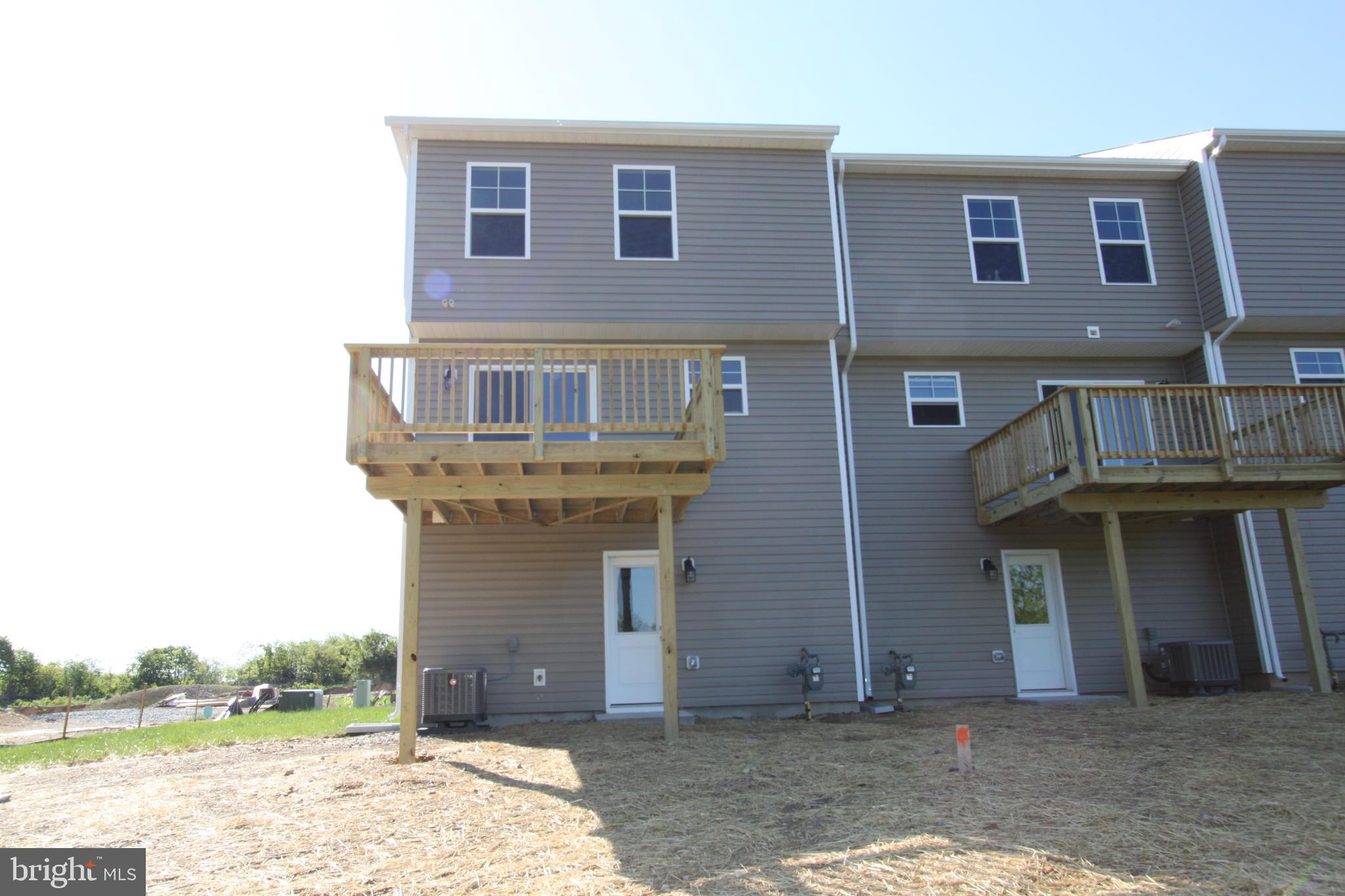 HERITAGE HILLS - Residential Lease