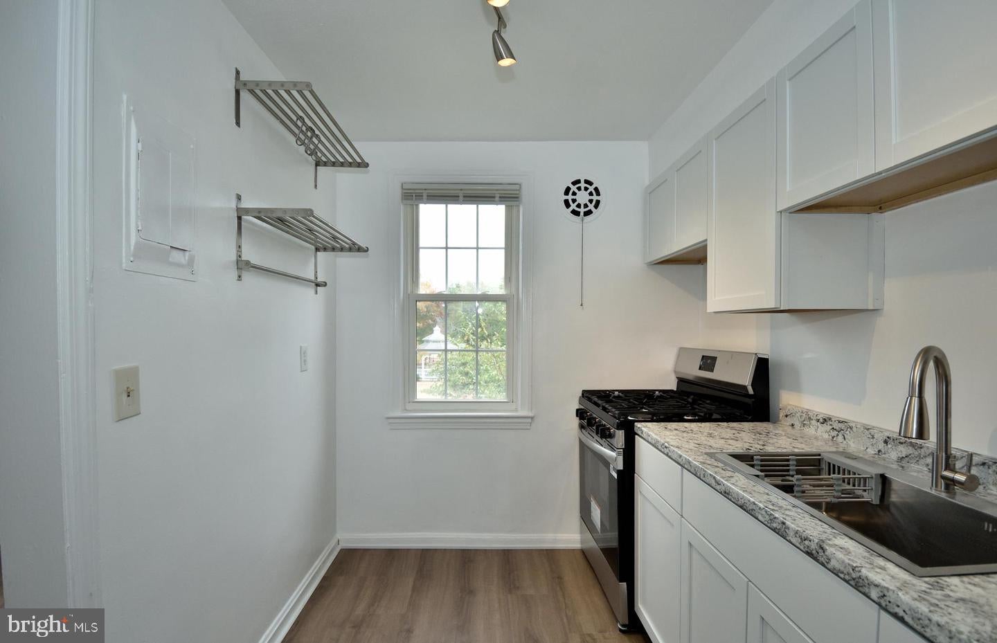 1302 BELLE VIEW BOULEVARD B1