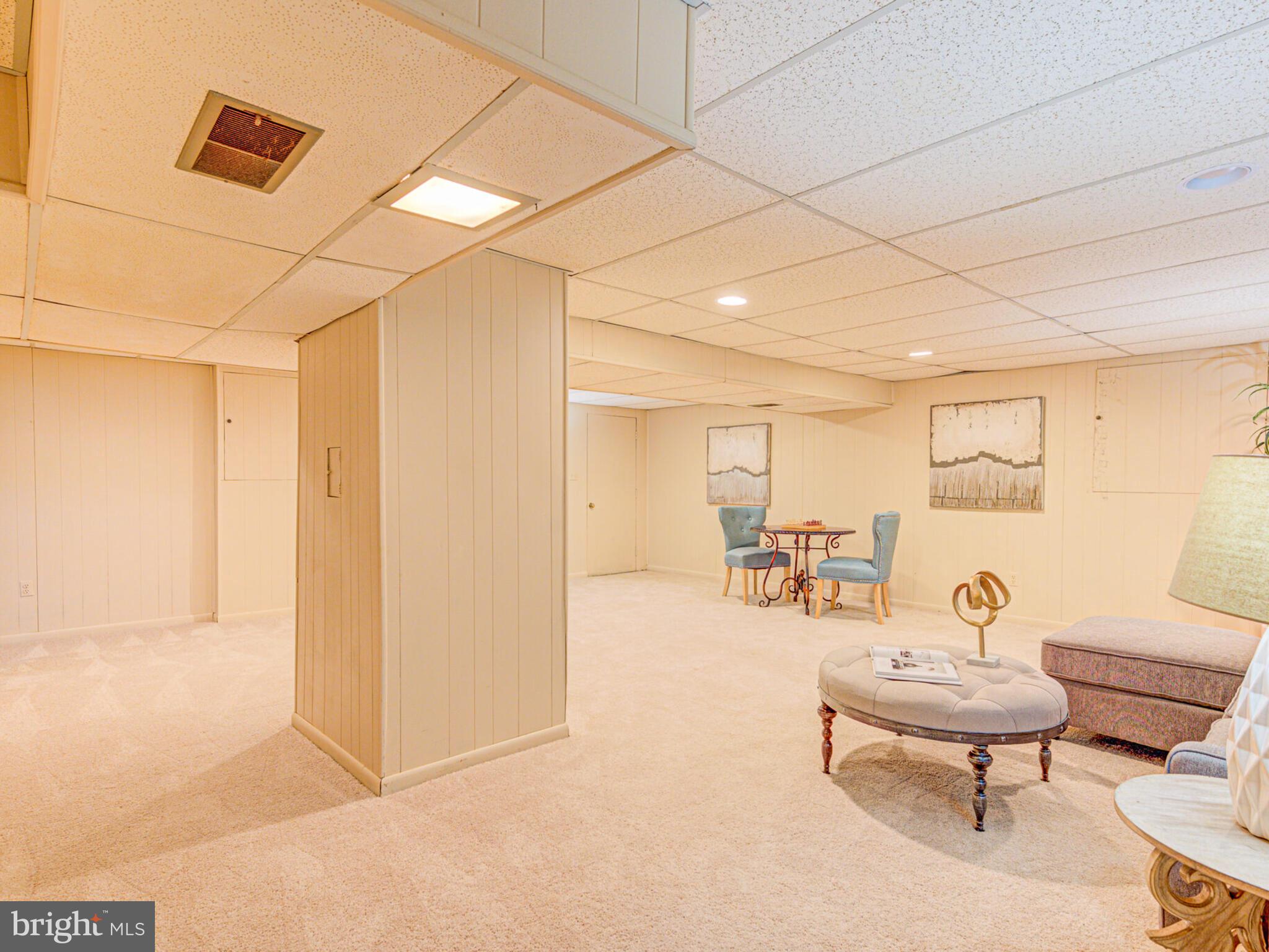 MARLBOROUGH - Residential