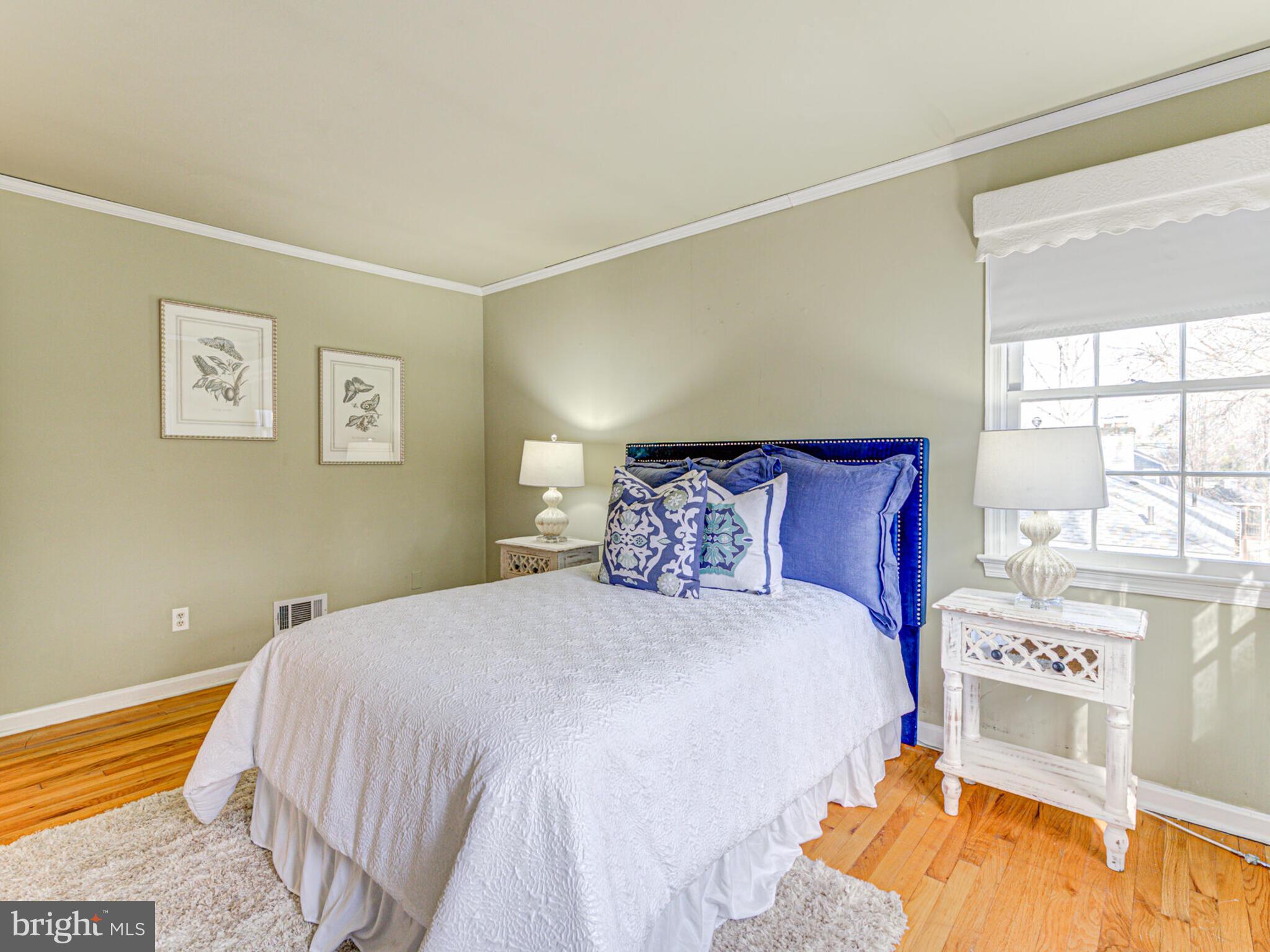 MARLBOROUGH - Residential