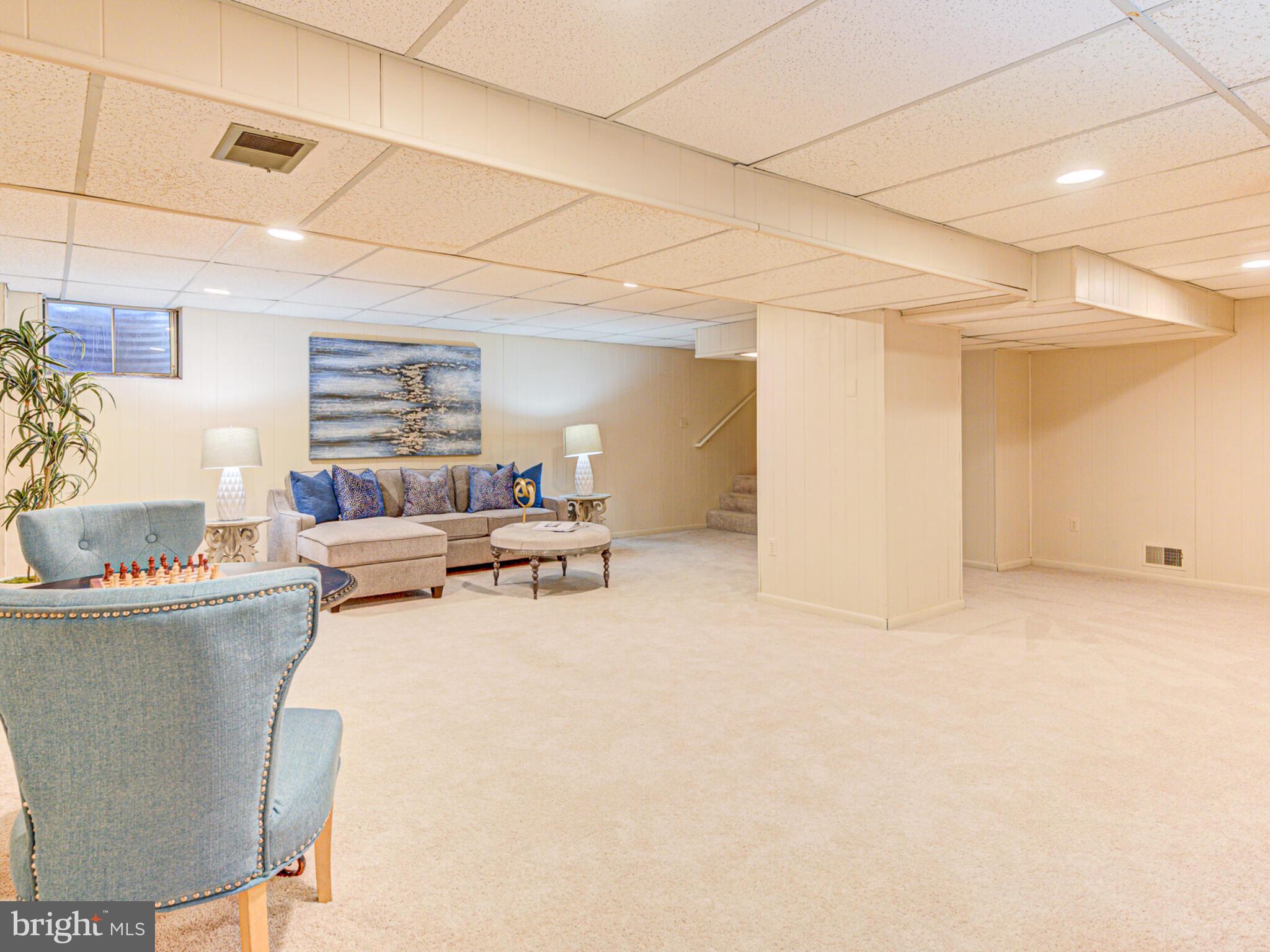 MARLBOROUGH - Residential