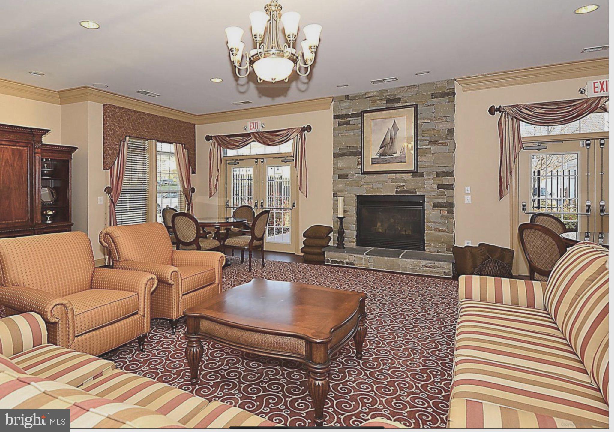 CEDAR RIDGE - Residential