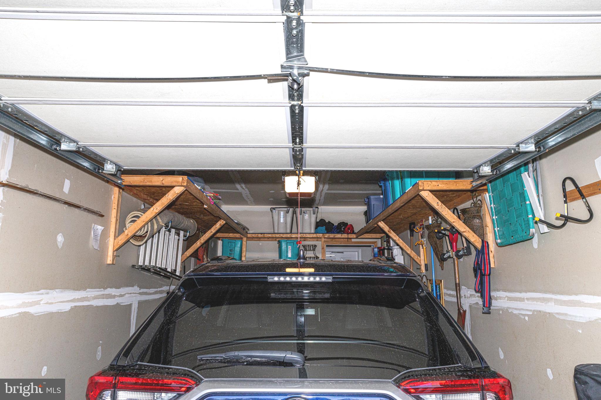 CEDAR RIDGE - Residential