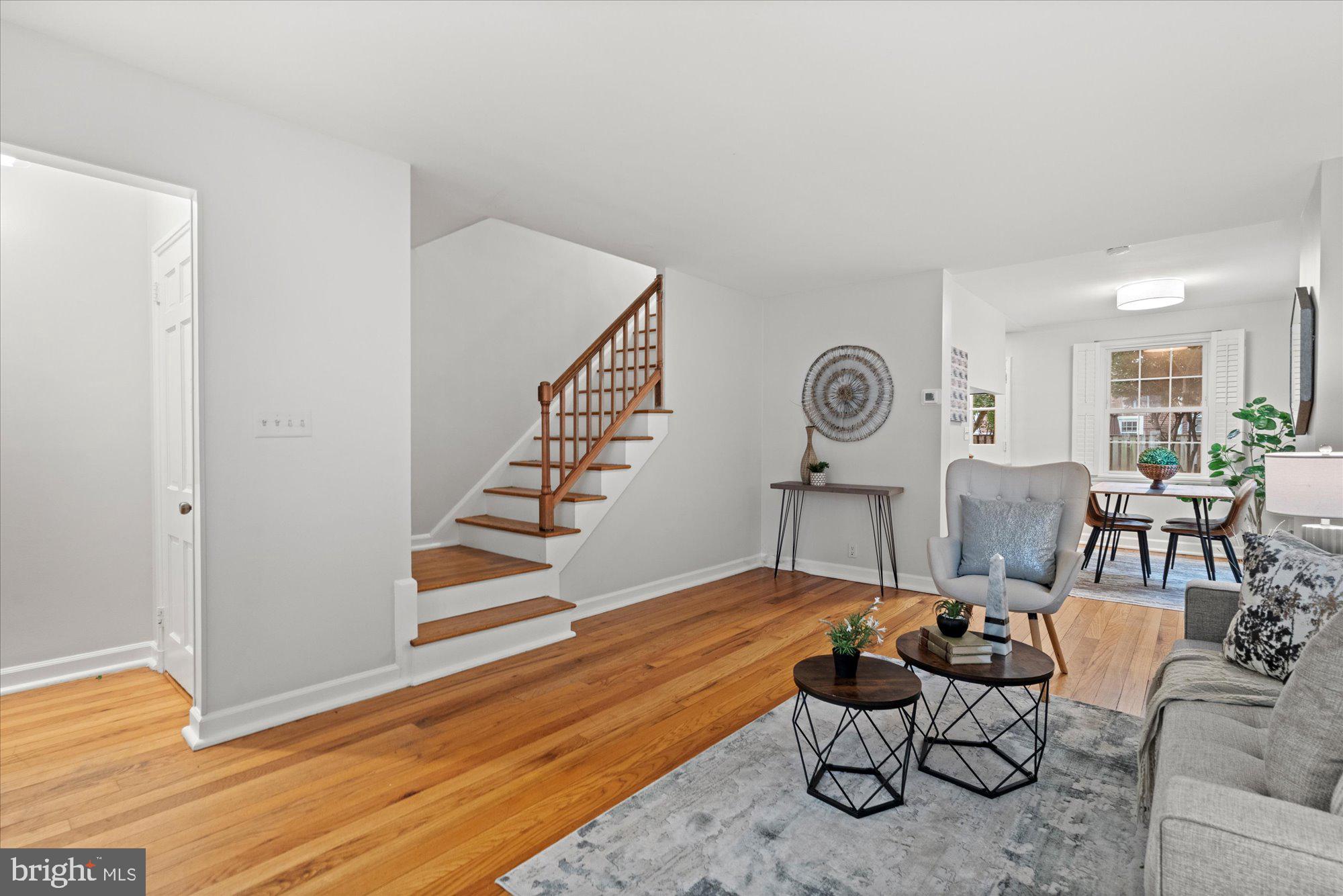 FAIRLINGTON MEWS - Residential