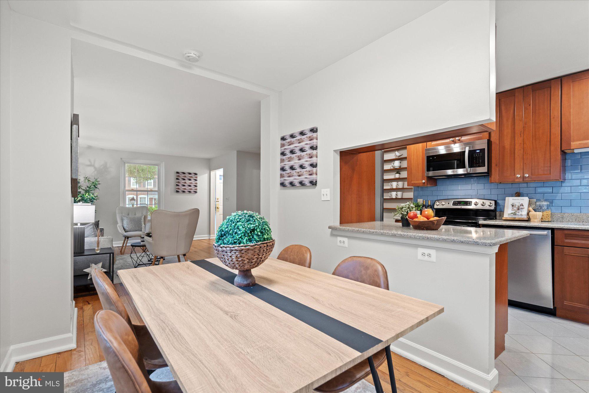 FAIRLINGTON MEWS - Residential