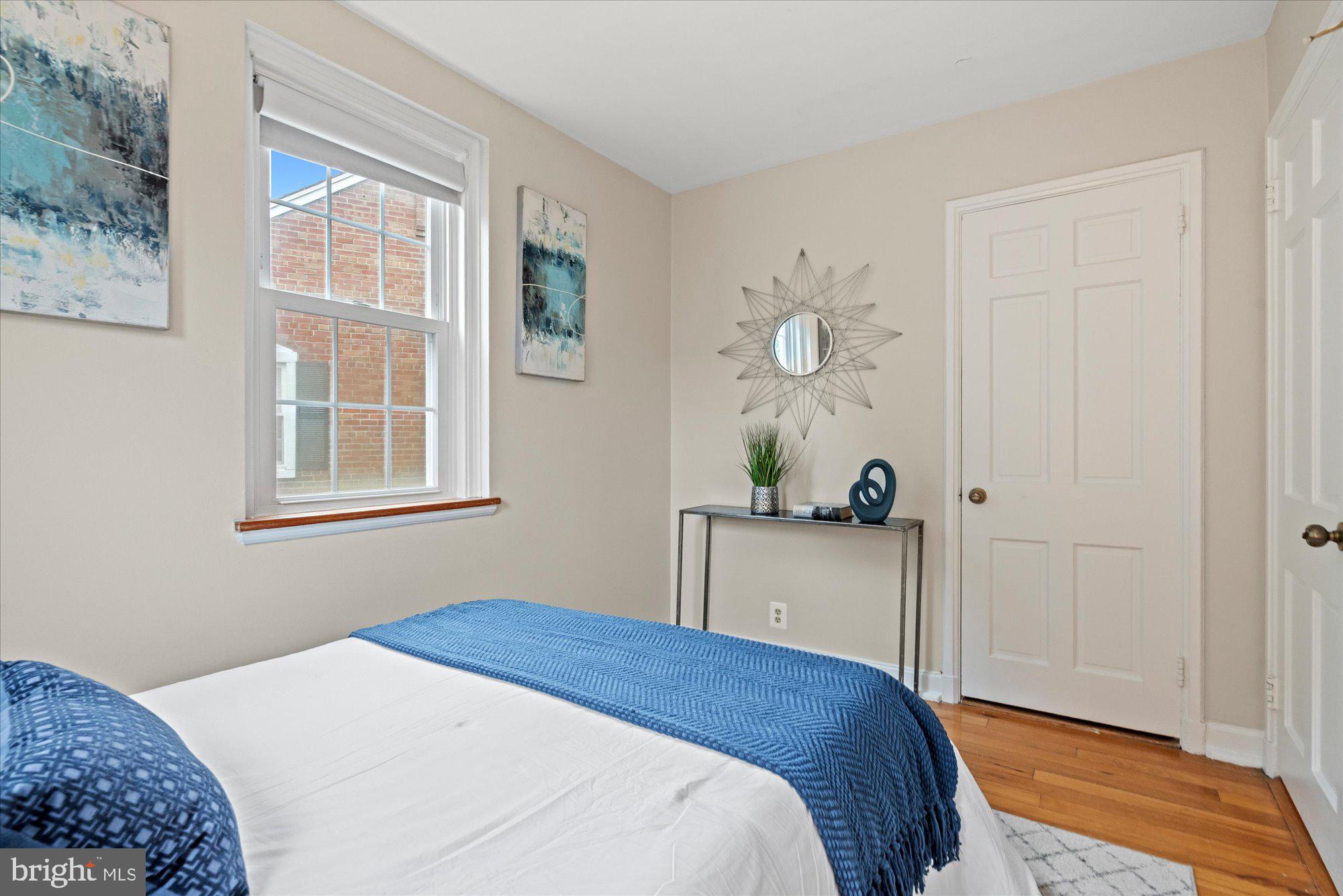 FAIRLINGTON MEWS - Residential