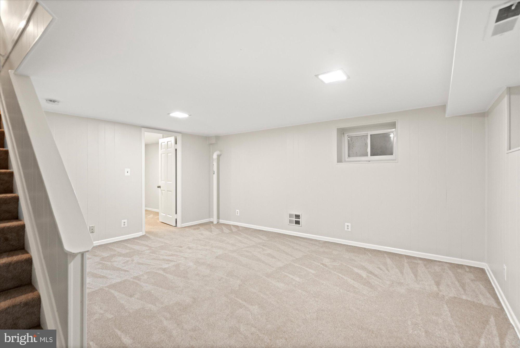 FAIRLINGTON MEWS - Residential