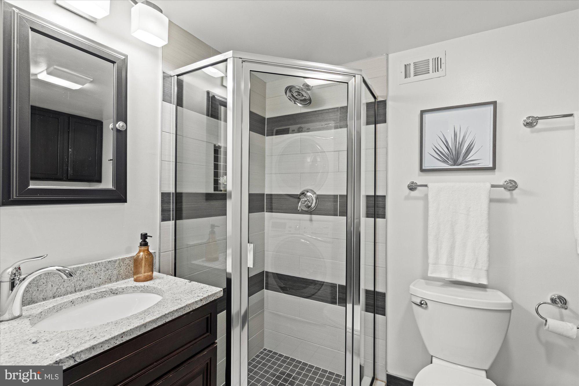 FAIRLINGTON MEWS - Residential