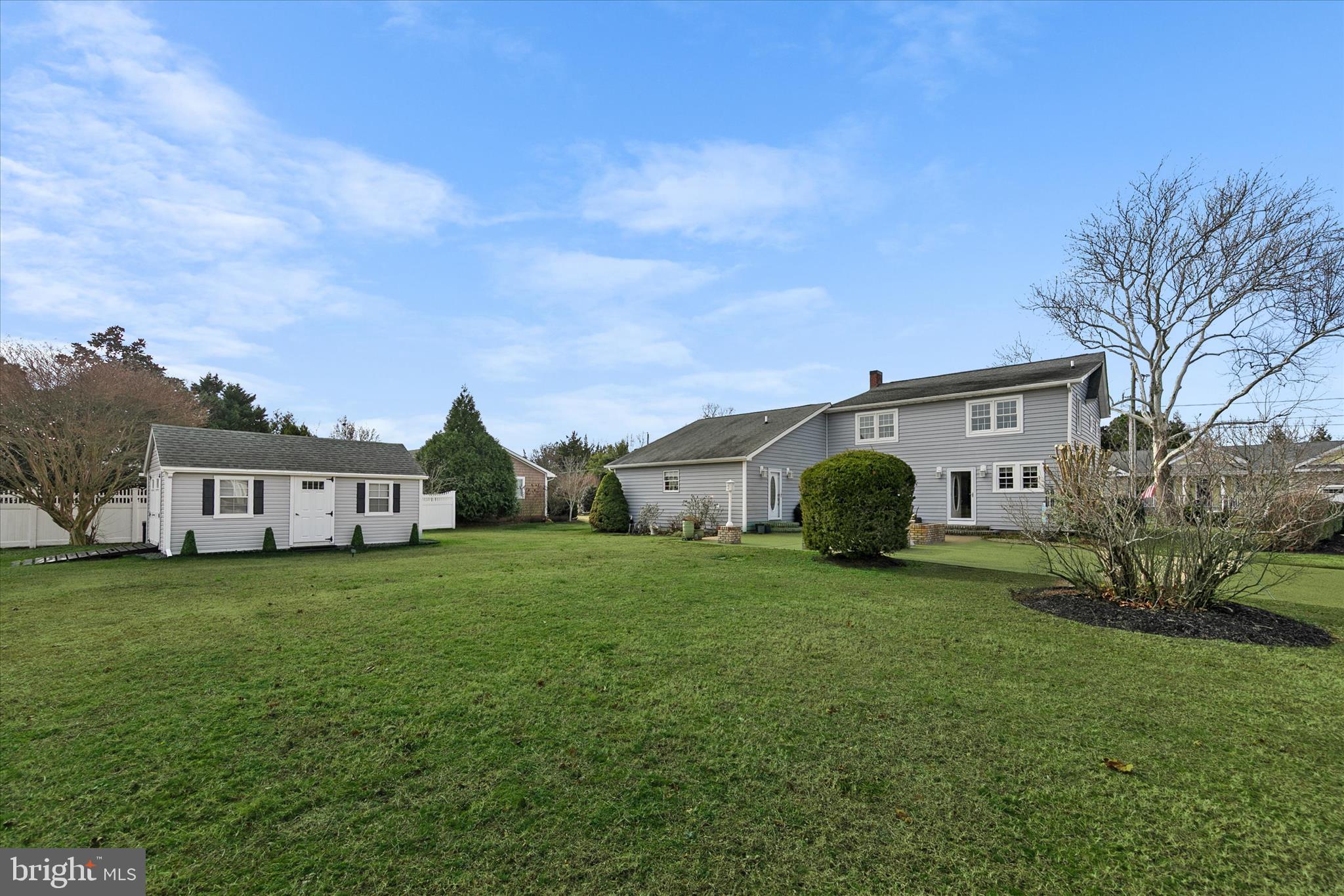 CANAL VILLAGE - Residential