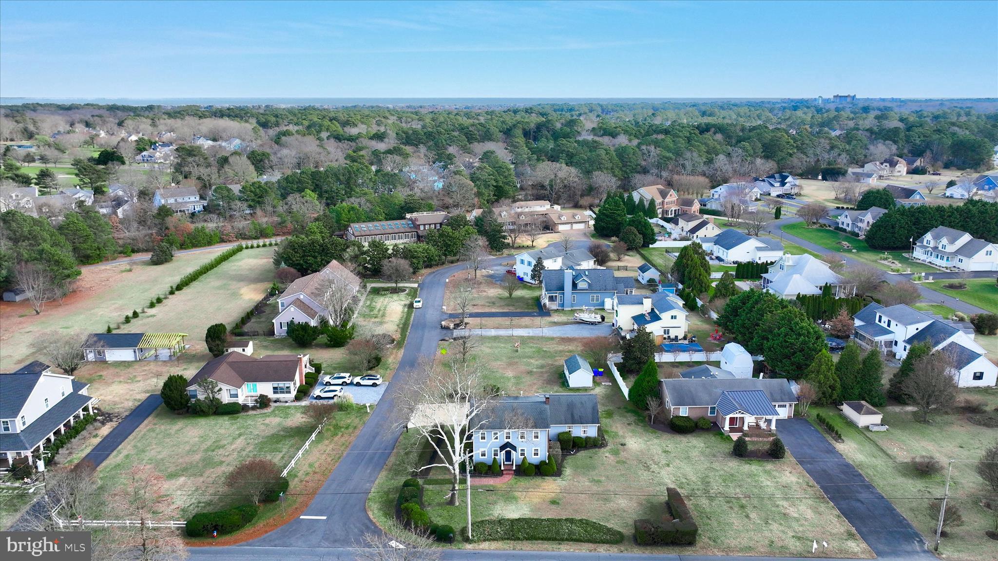 CANAL VILLAGE - Residential