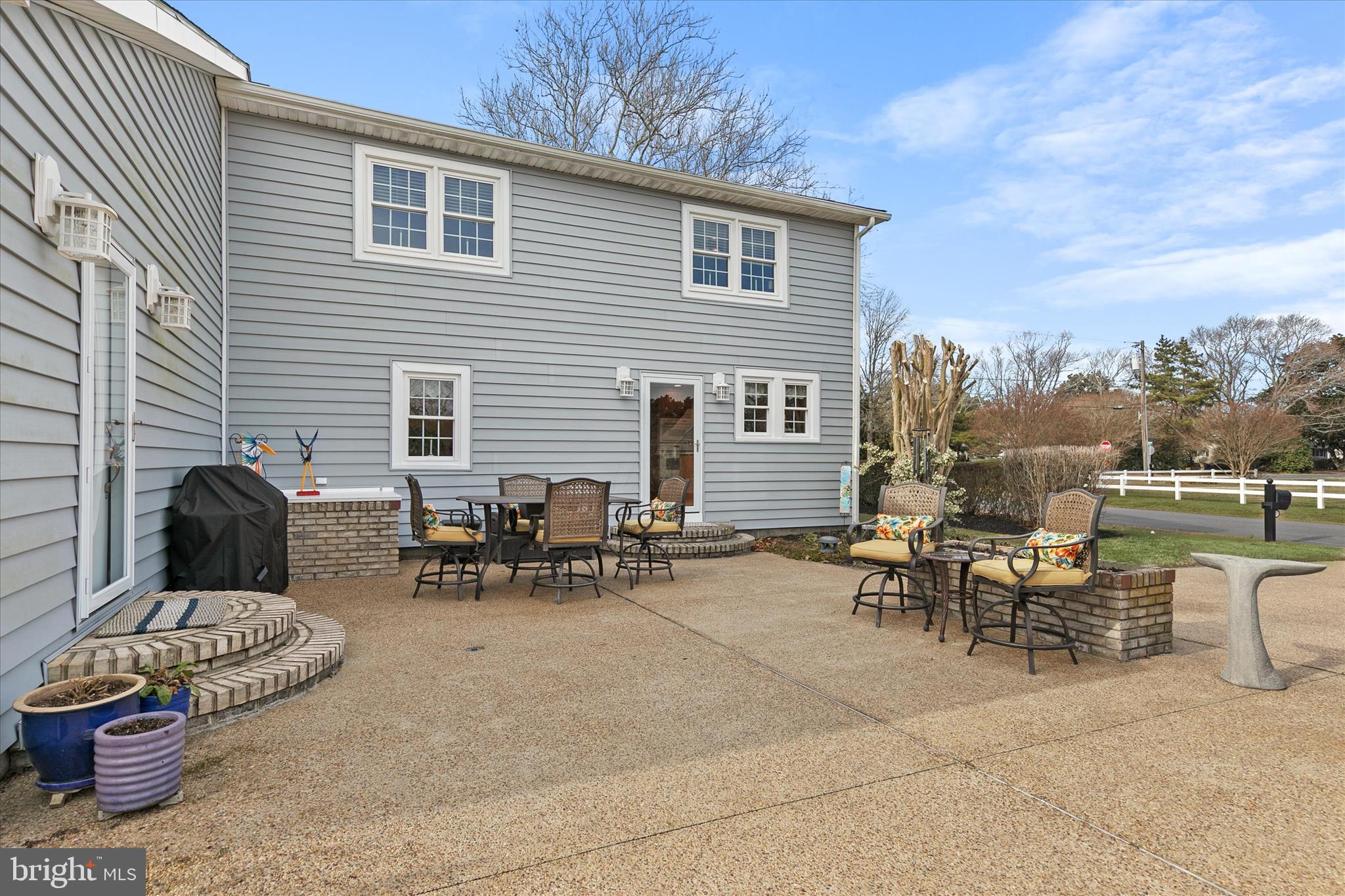 CANAL VILLAGE - Residential