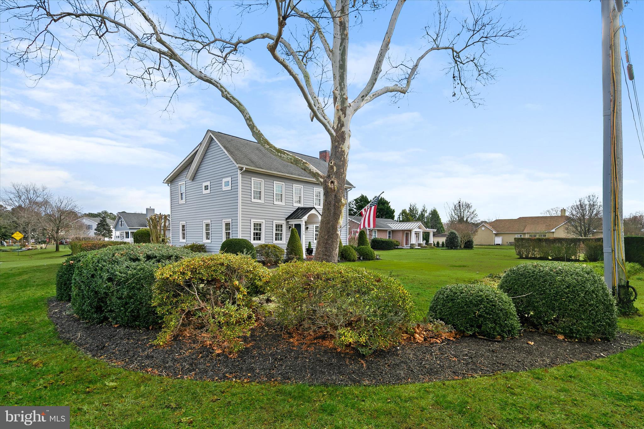 CANAL VILLAGE - Residential