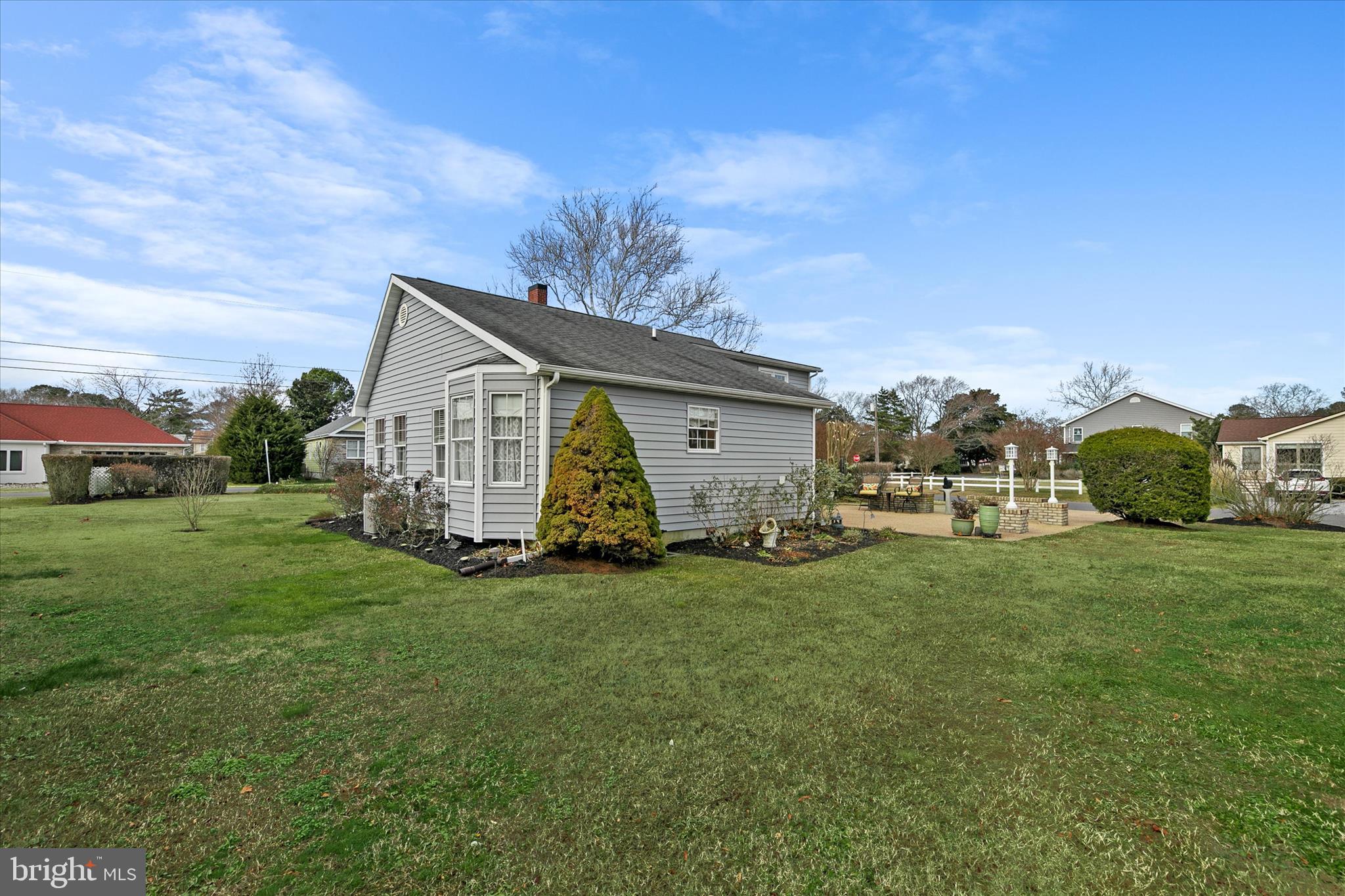 CANAL VILLAGE - Residential