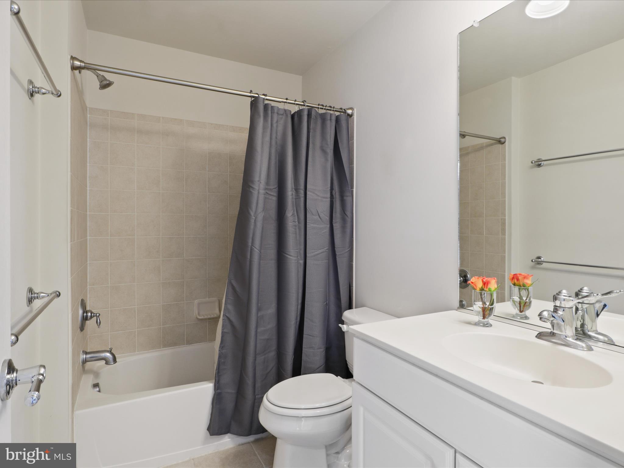 POTOMAC CLUB - Residential