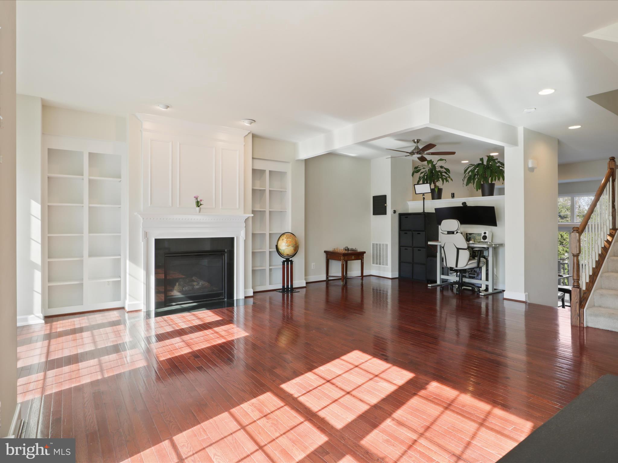 POTOMAC CLUB - Residential