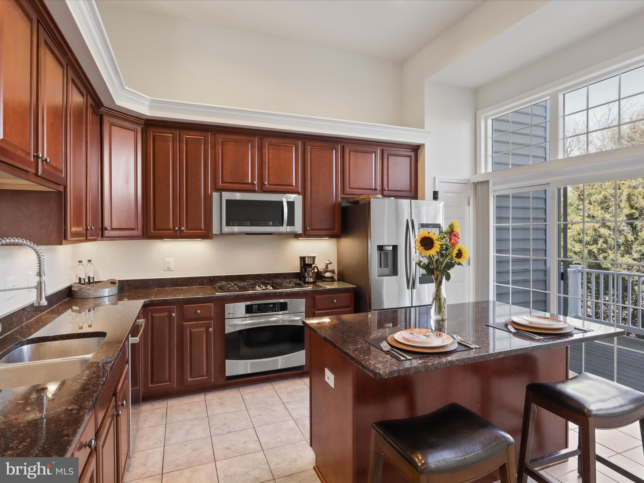 POTOMAC CLUB - Residential