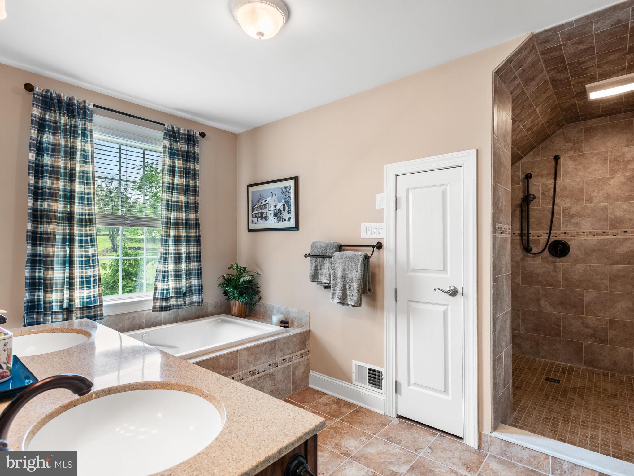 CHESTER SPRINGS - Residential