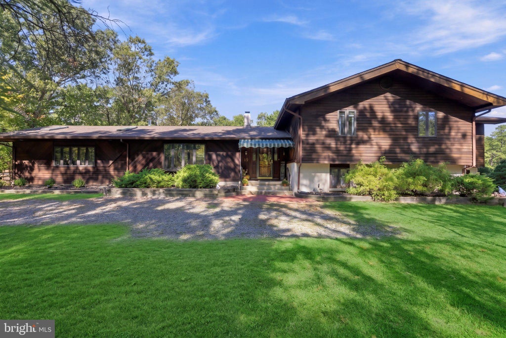 Photo of 13 Panama Road, CHATSWORTH, NJ 08019 (MLS # NJBL2122376)