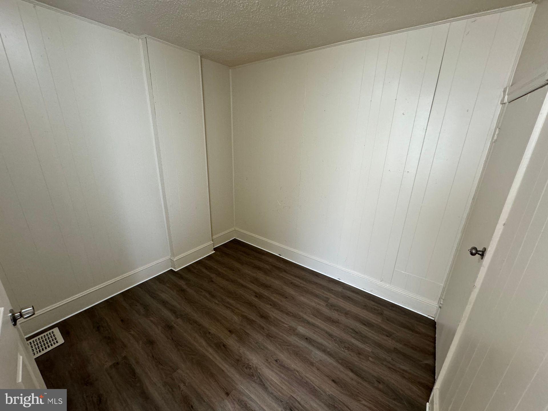 CHESTER CITY - Residential Lease