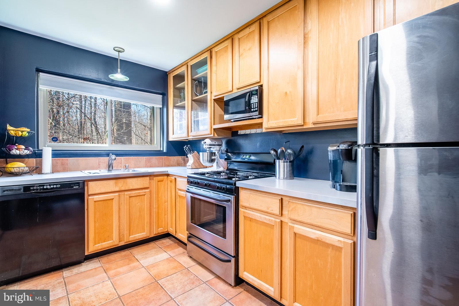 PARKSIDE CONDOMINIUMS - Residential