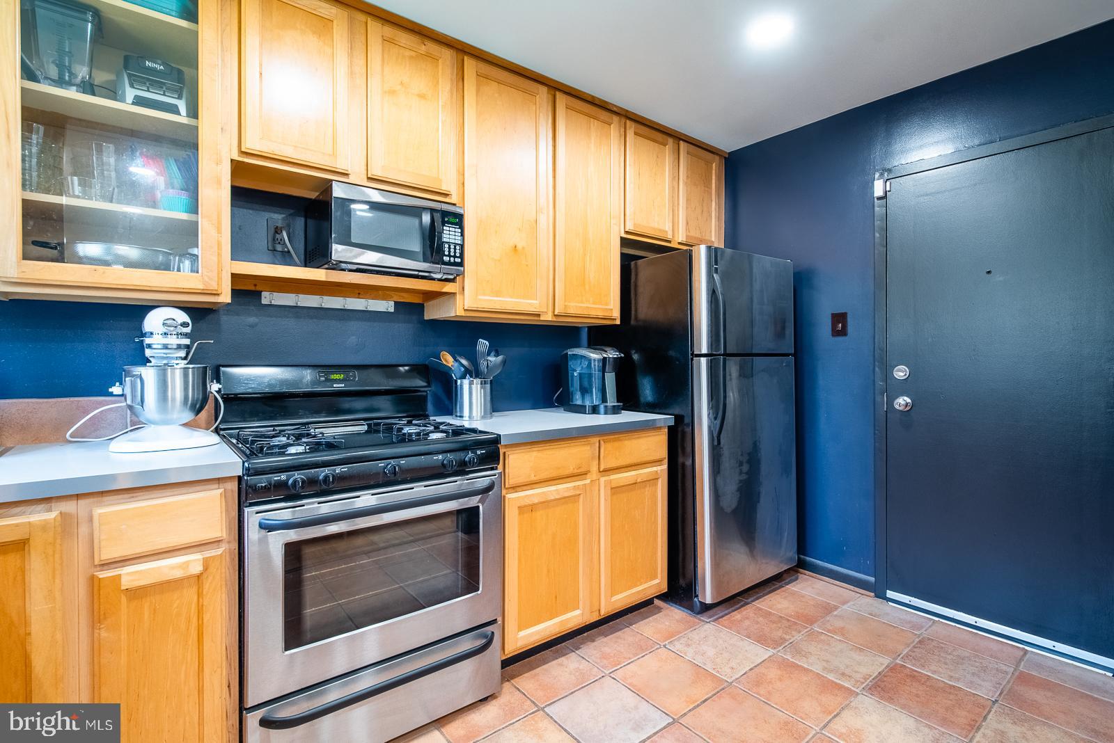 PARKSIDE CONDOMINIUMS - Residential