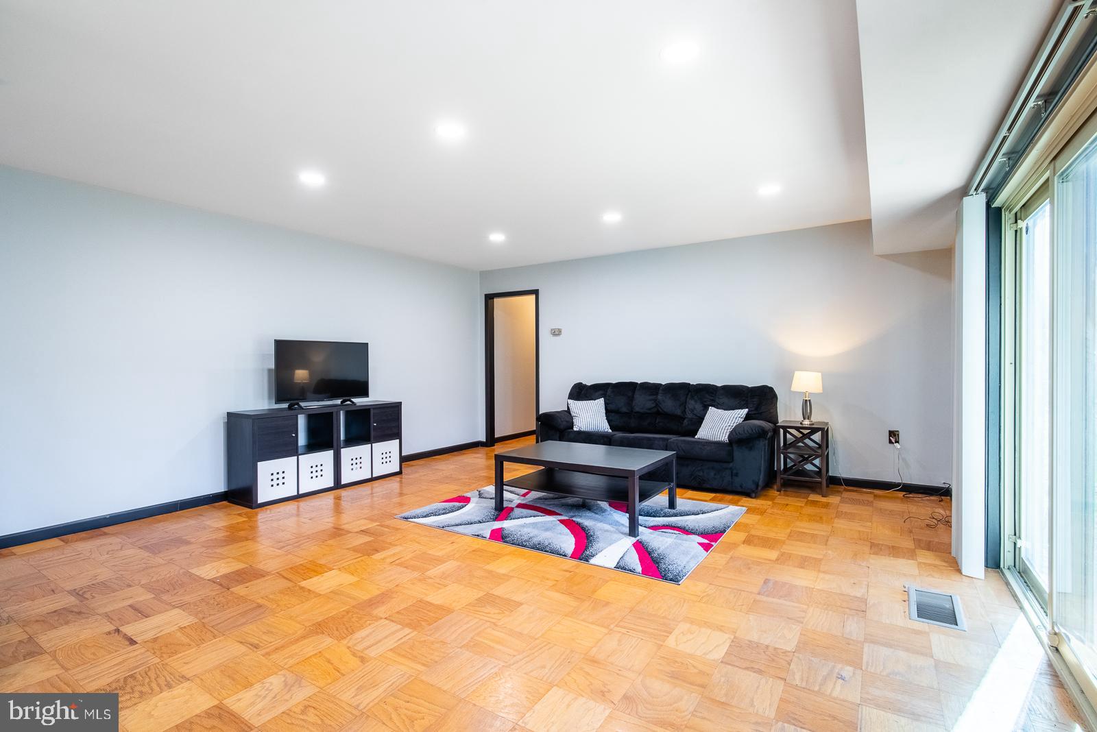 PARKSIDE CONDOMINIUMS - Residential