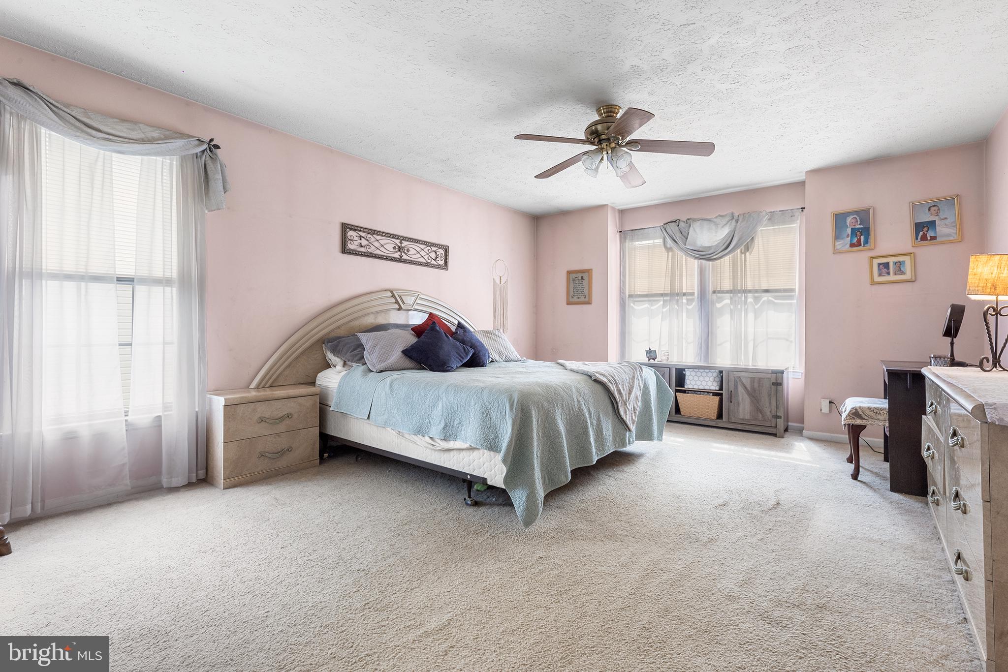 PENNS PLACE - Residential